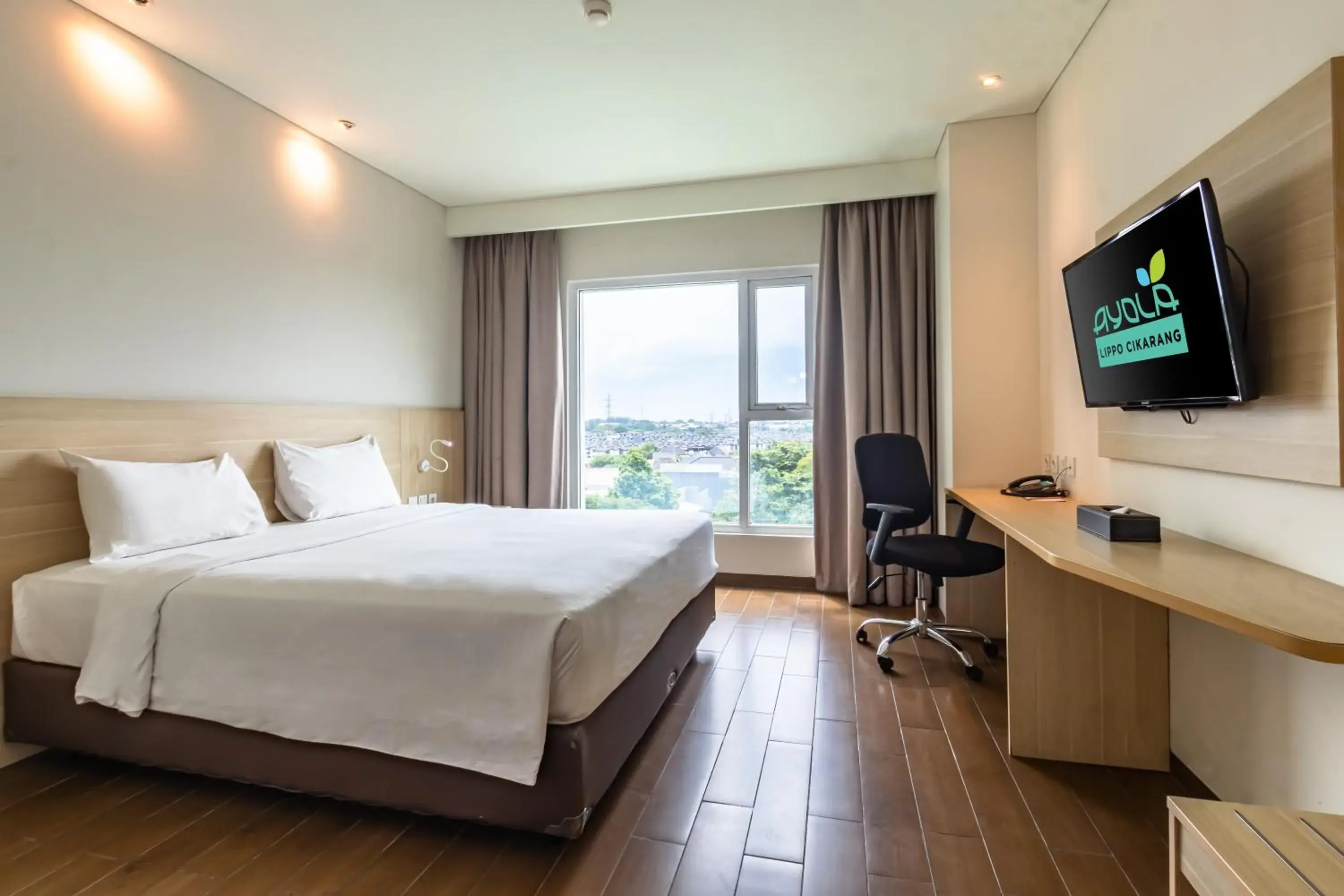 Superior Room Hollywood in Hotel AYOLA Lippo Cikarang Superior Room Hollywood in Hotel AYOLA Lippo Cikarang