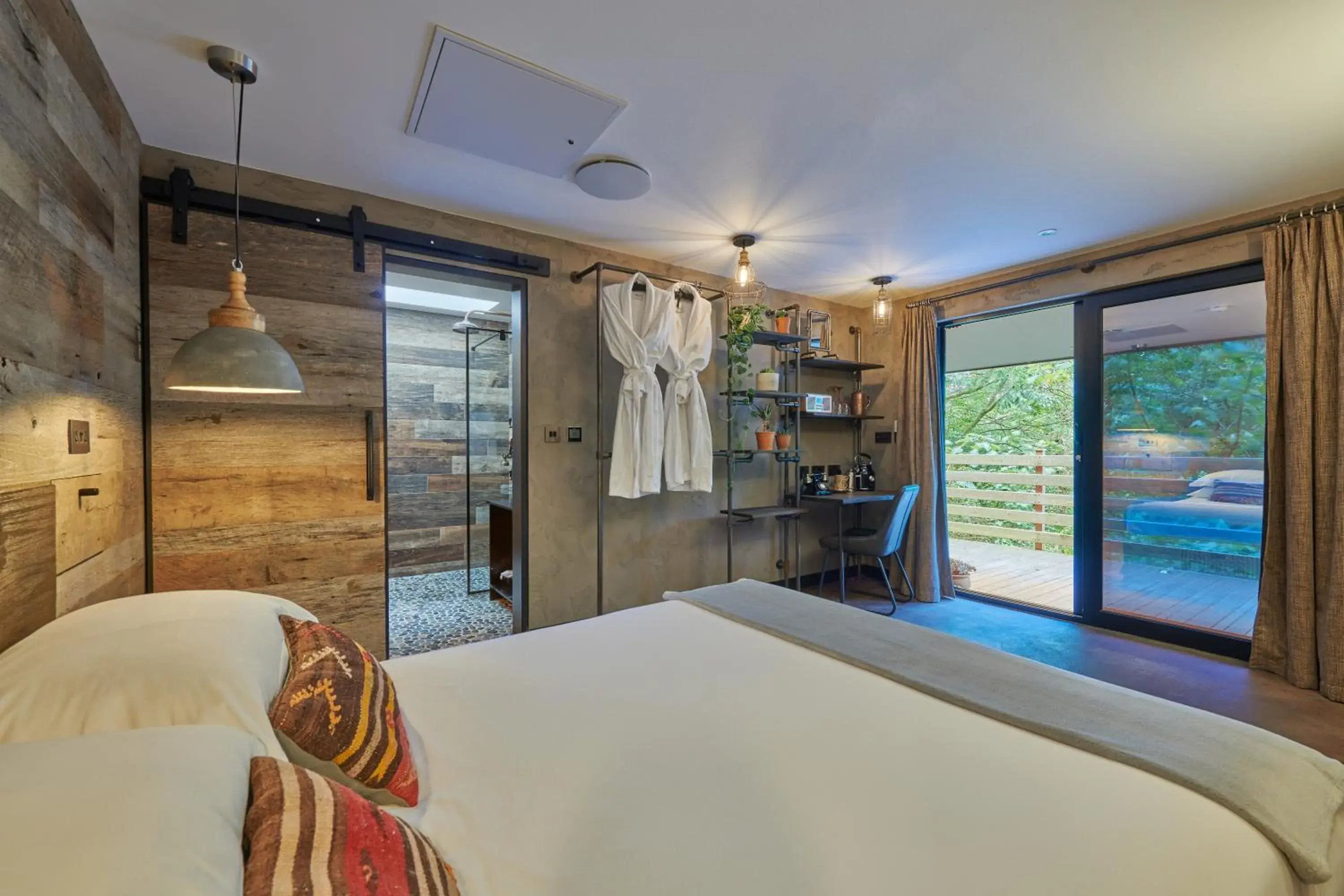 Treehouse in Fermain Valley Hotel Treehouse in Fermain Valley Hotel