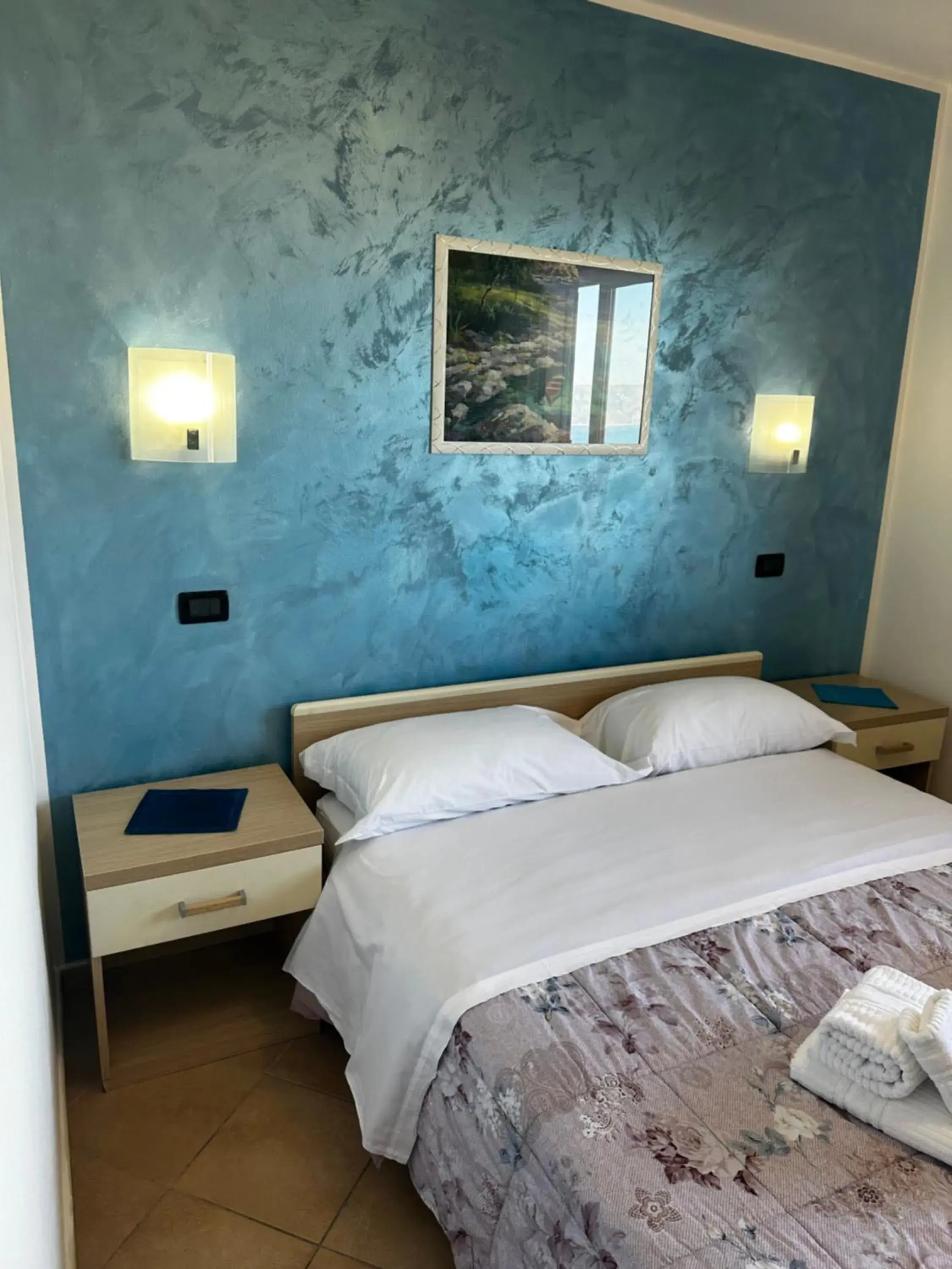 Economy Double Room in Scilla e Cariddi Economy Double Room in Scilla e Cariddi