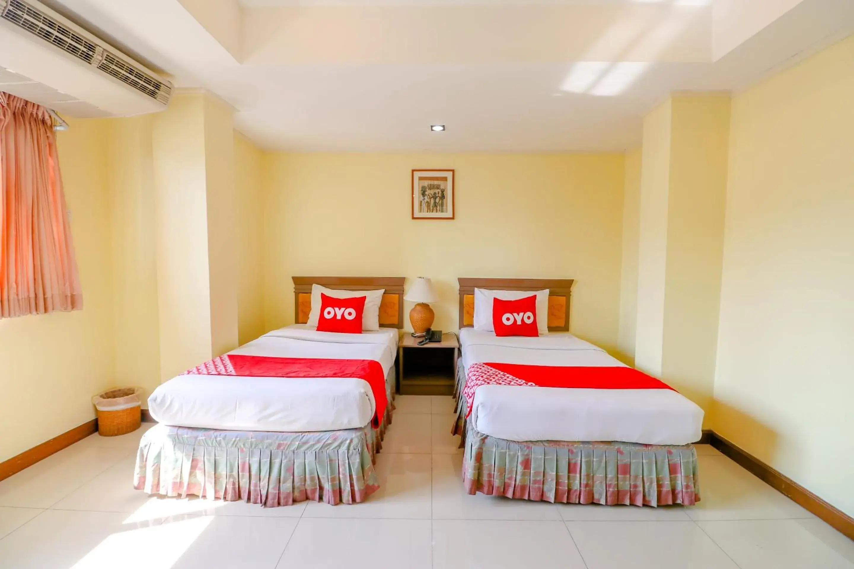 Large Twin Room - single occupancy in Hotel Win Long Large Twin Room - single occupancy in Hotel Win Long