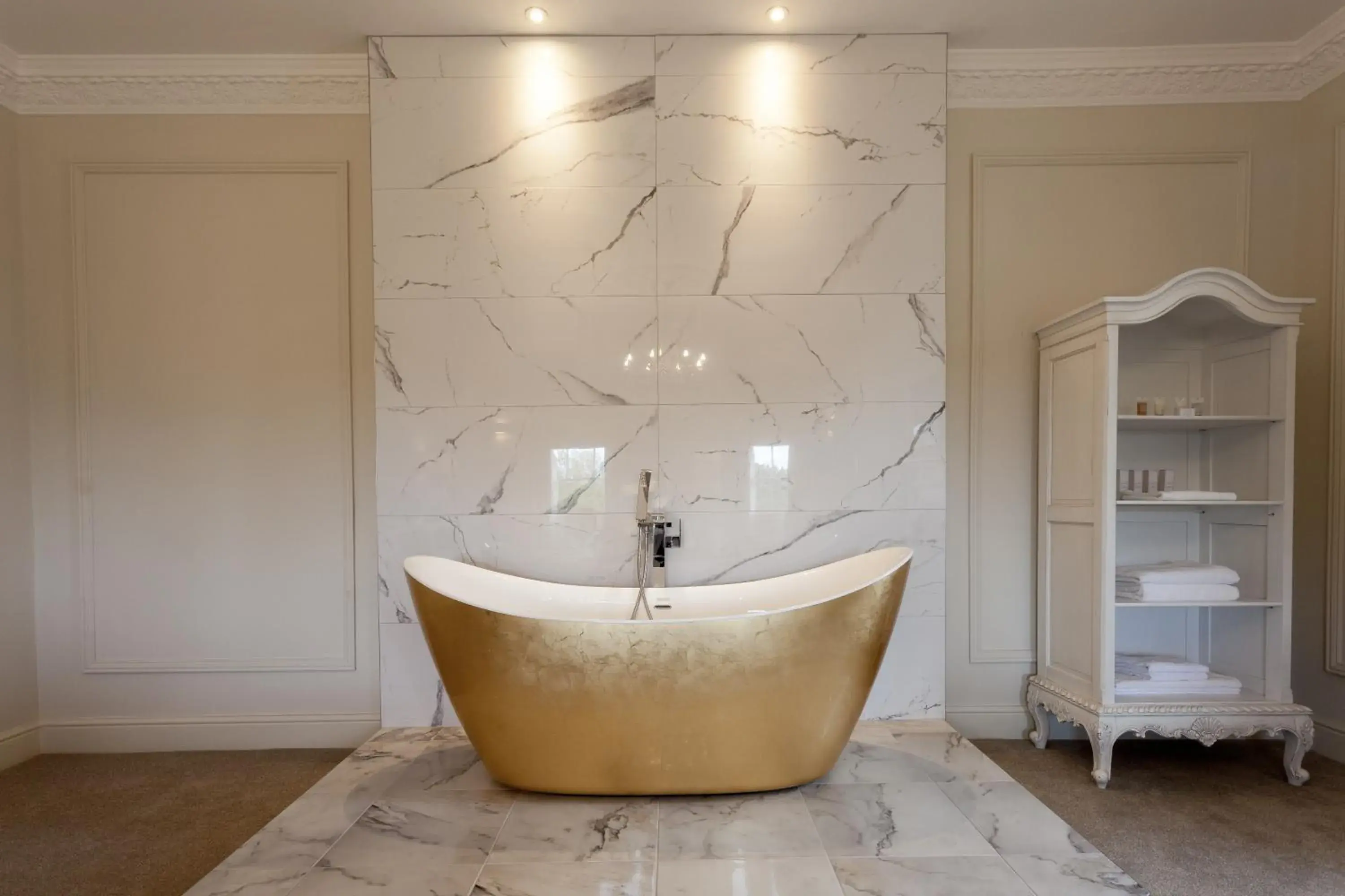 Deluxe Suite in Winstanley House Deluxe Suite in Winstanley House