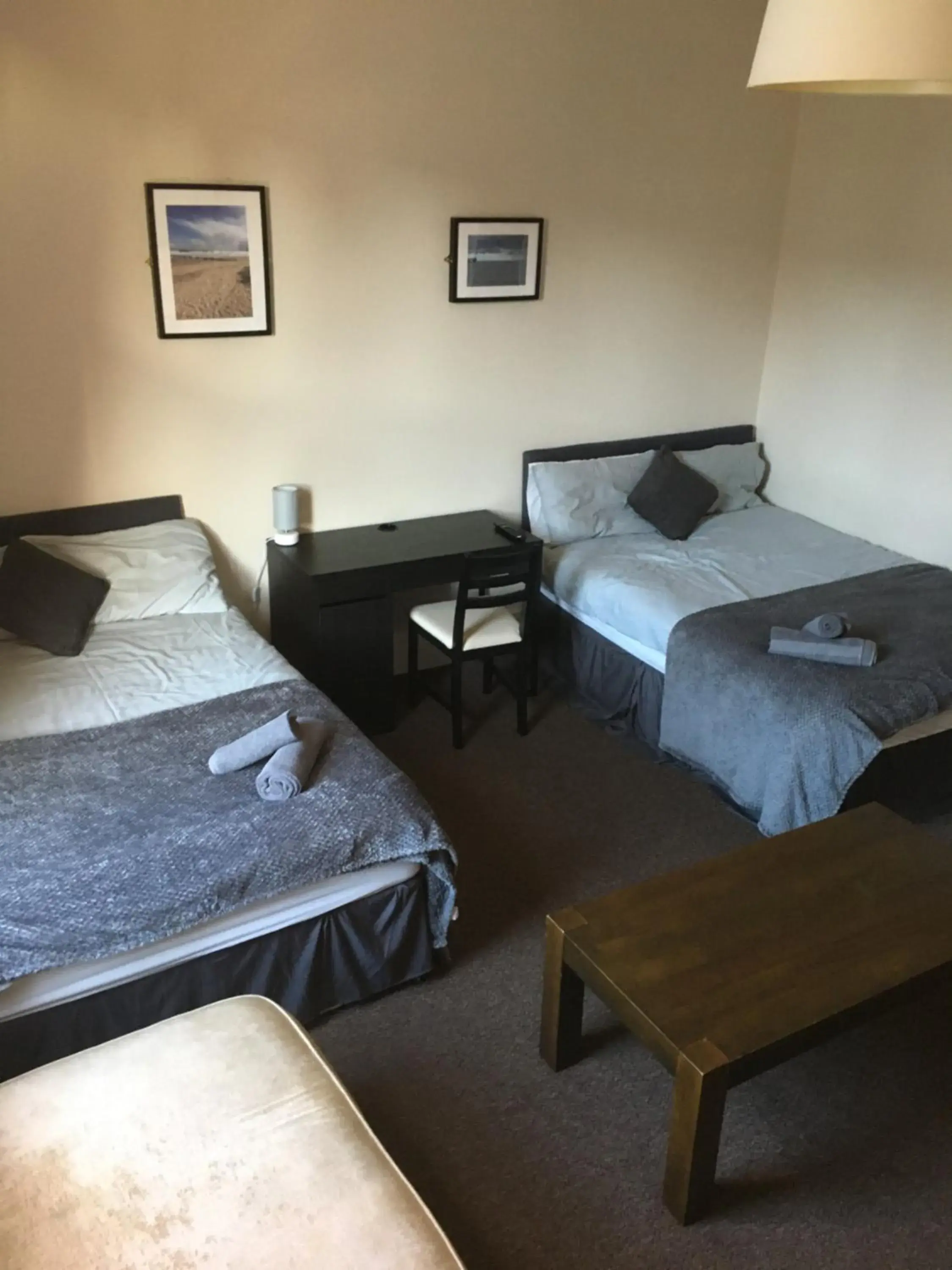 Family Room - single occupancy in The Tavern Bed and Breakfast Family Room - single occupancy in The Tavern Bed and Breakfast