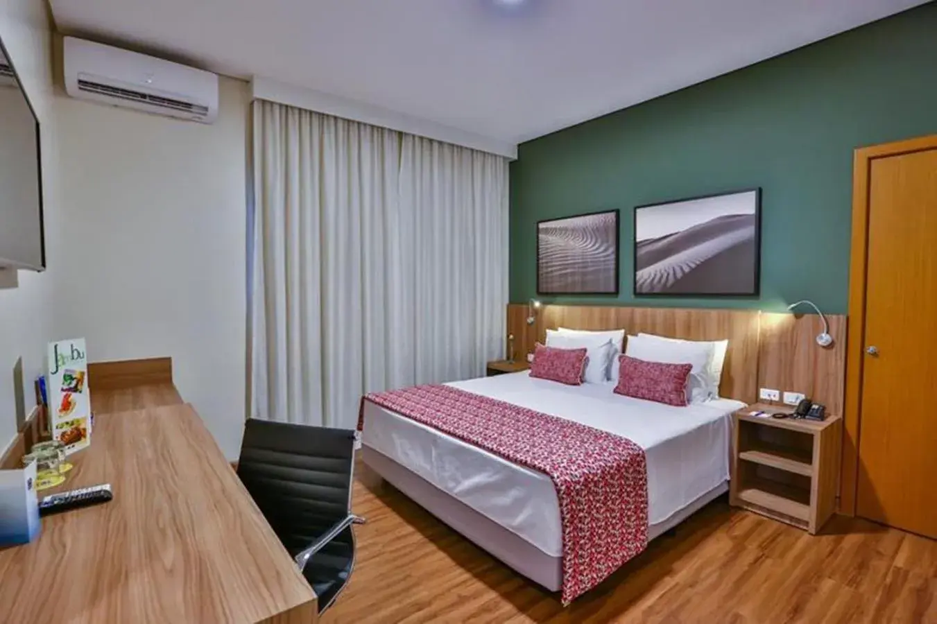 Queen Room - Disability Access in Comfort Mogi Guaçu Queen Room - Disability Access in Comfort Mogi Guaçu