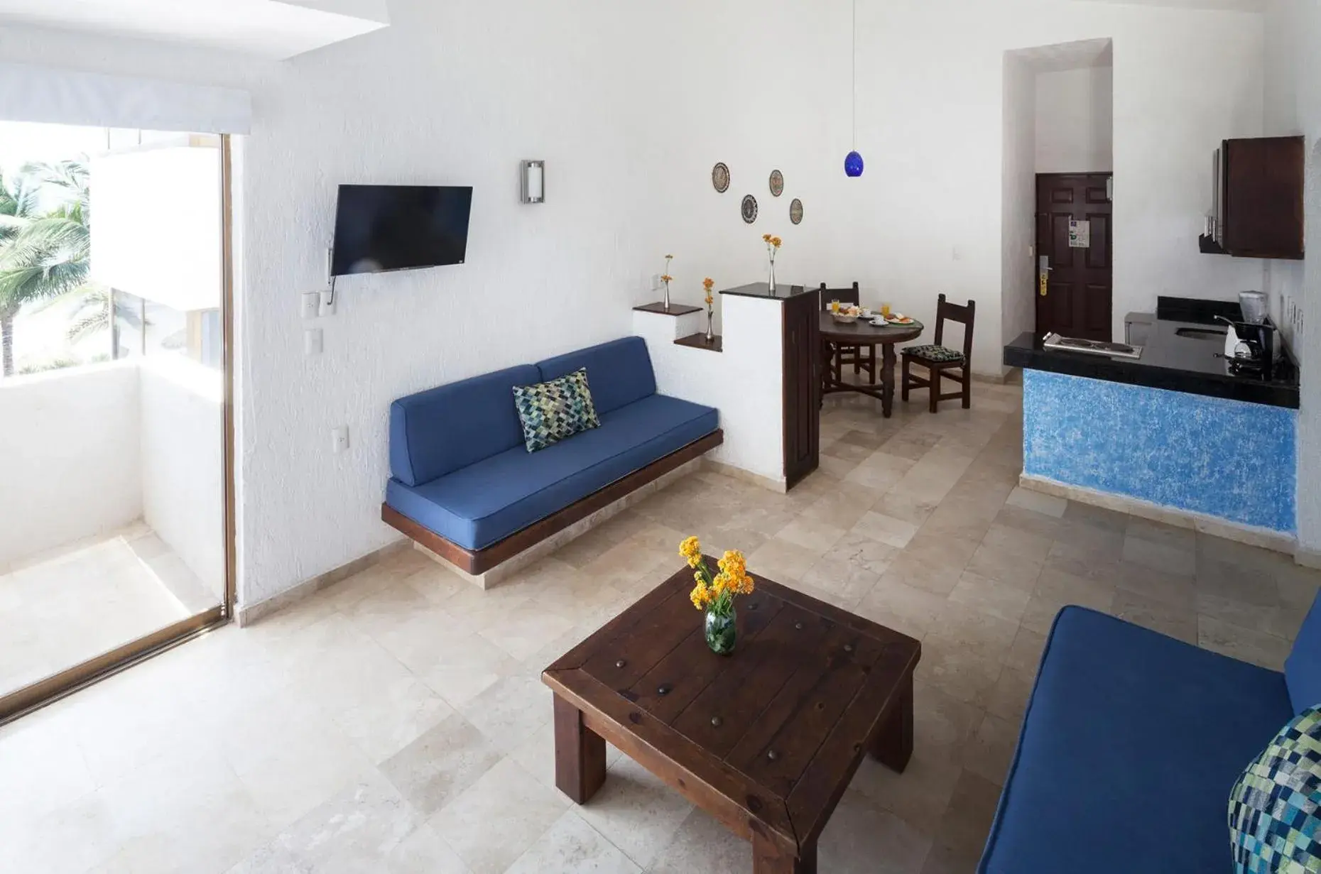 Family Room - single occupancy in Hotel Villa Varadero Family Room - single occupancy in Hotel Villa Varadero