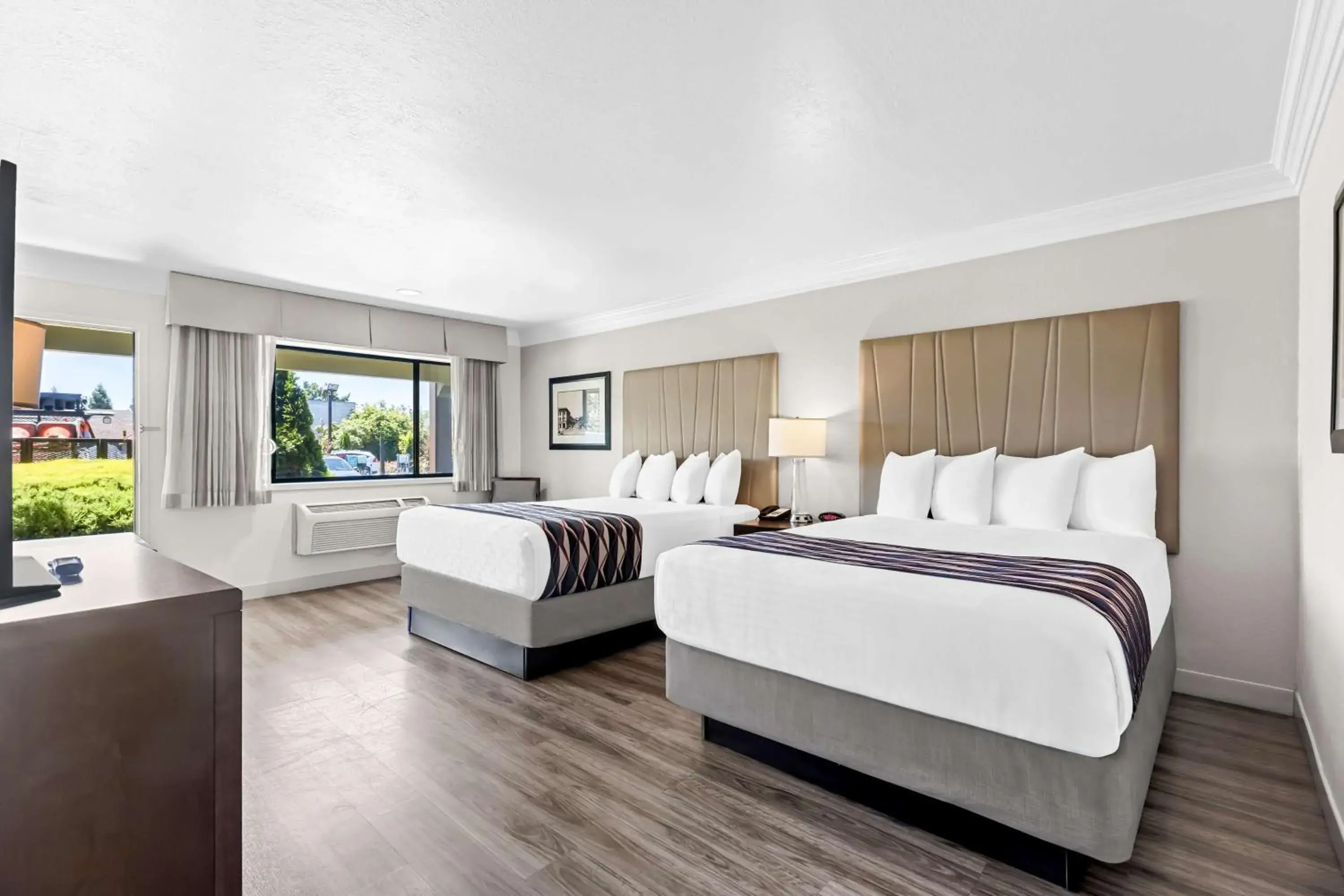 Queen Room with Two Queen Beds and Roll-In Shower - Disability Access/Non-Smoking in Best Western Garden Inn Queen Room with Two Queen Beds and Roll-In Shower - Disability Access/Non-Smoking in Best Western Garden Inn