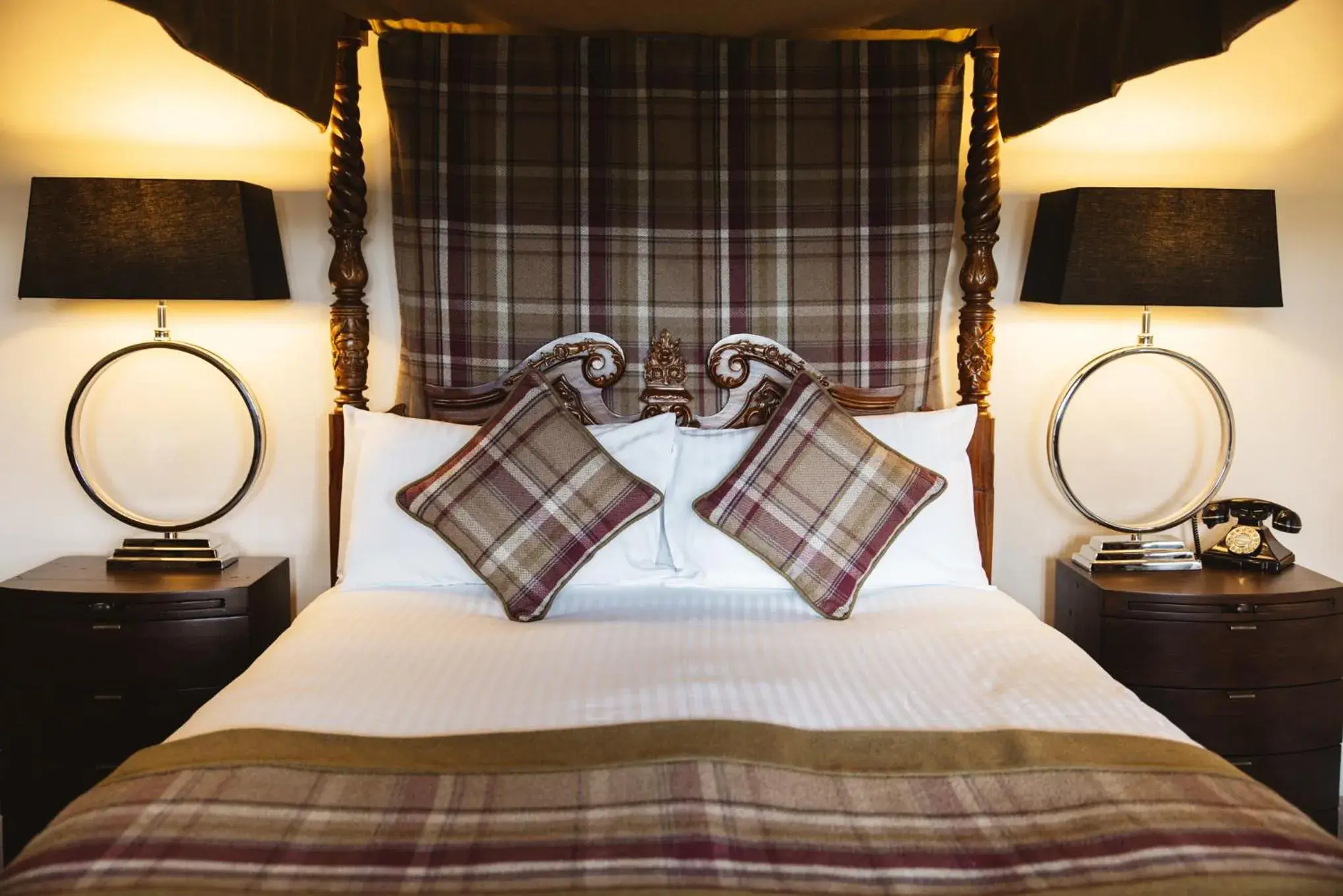 Deluxe Double Room in Greshornish House Hotel Deluxe Double Room in Greshornish House Hotel