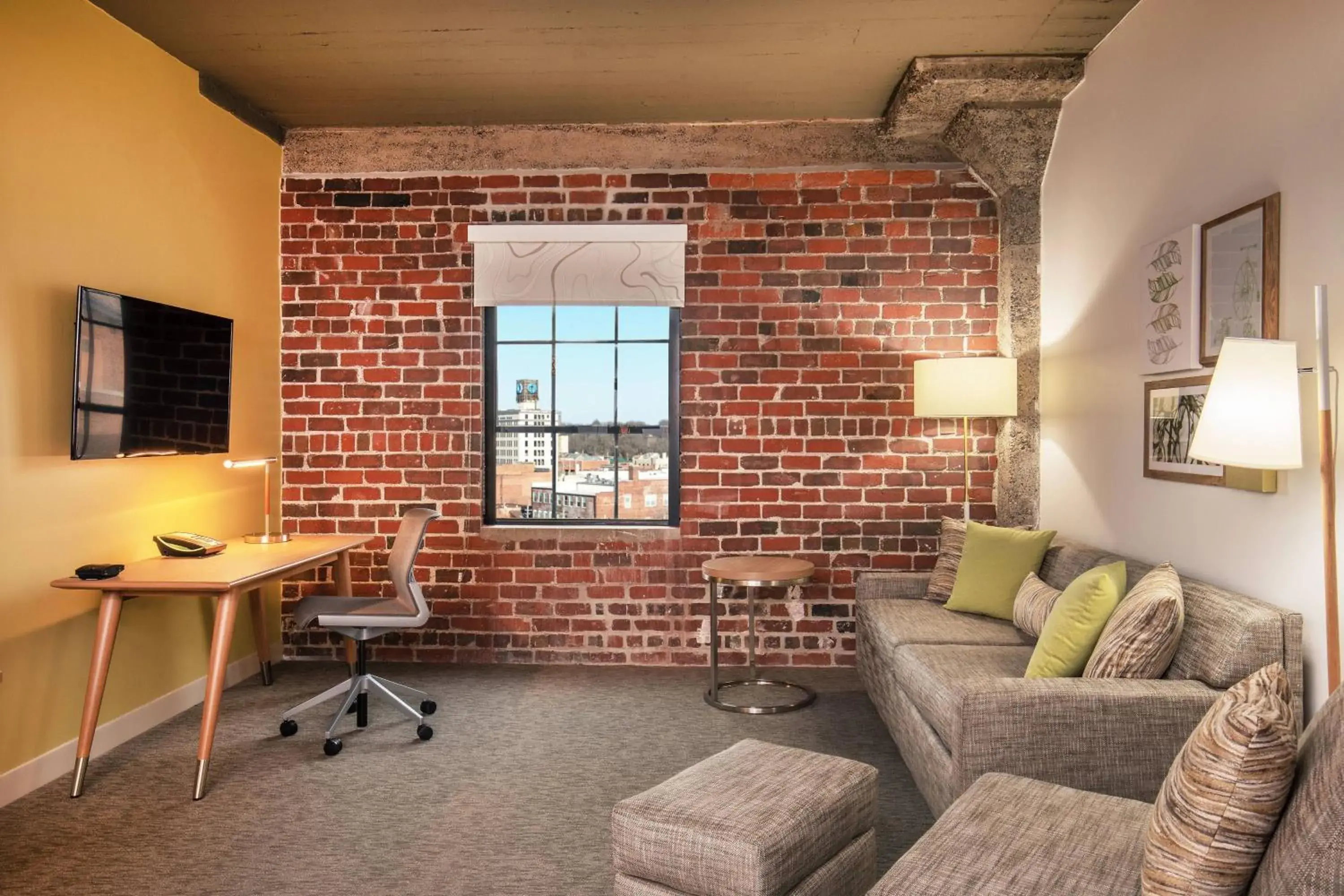 Executive Suite, King, Alternate bed: sofa bed in Element Moline Executive Suite, King, Alternate bed: sofa bed in Element Moline