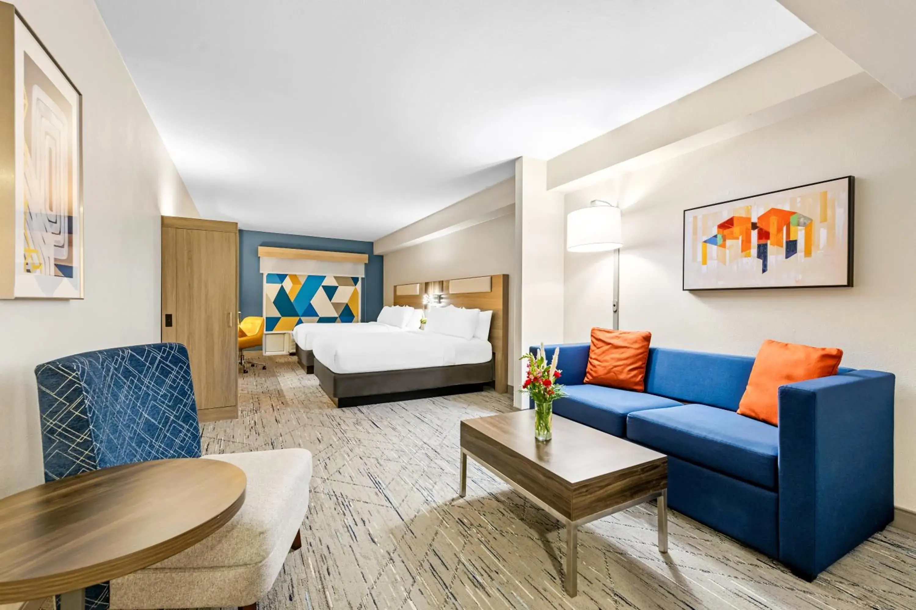 Queen Suite with Two Queen Beds in Holiday Inn Express & Suites Sylva / Dillsboro by IHG Queen Suite with Two Queen Beds in Holiday Inn Express & Suites Sylva / Dillsboro by IHG