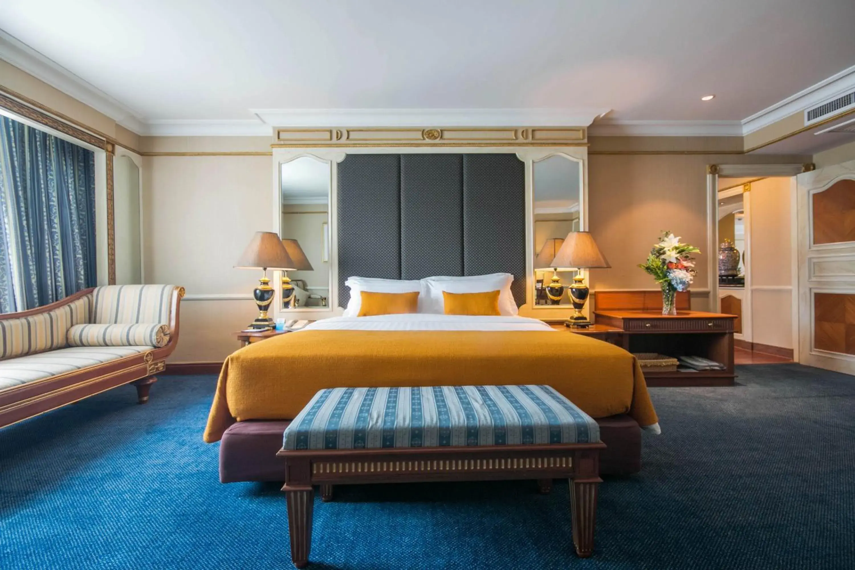 Grand Suite 2 Sgl And 1 Dbl Bed 148Sqm,Living Room Desk,Free Wifi, Executive Lounge, Tv, Desk in Golden Tulip Sovereign Hotel Bangkok Grand Suite 2 Sgl And 1 Dbl Bed 148Sqm,Living Room Desk,Free Wifi, Executive Lounge, Tv, Desk in Golden Tulip Sovereign Hotel Bangkok