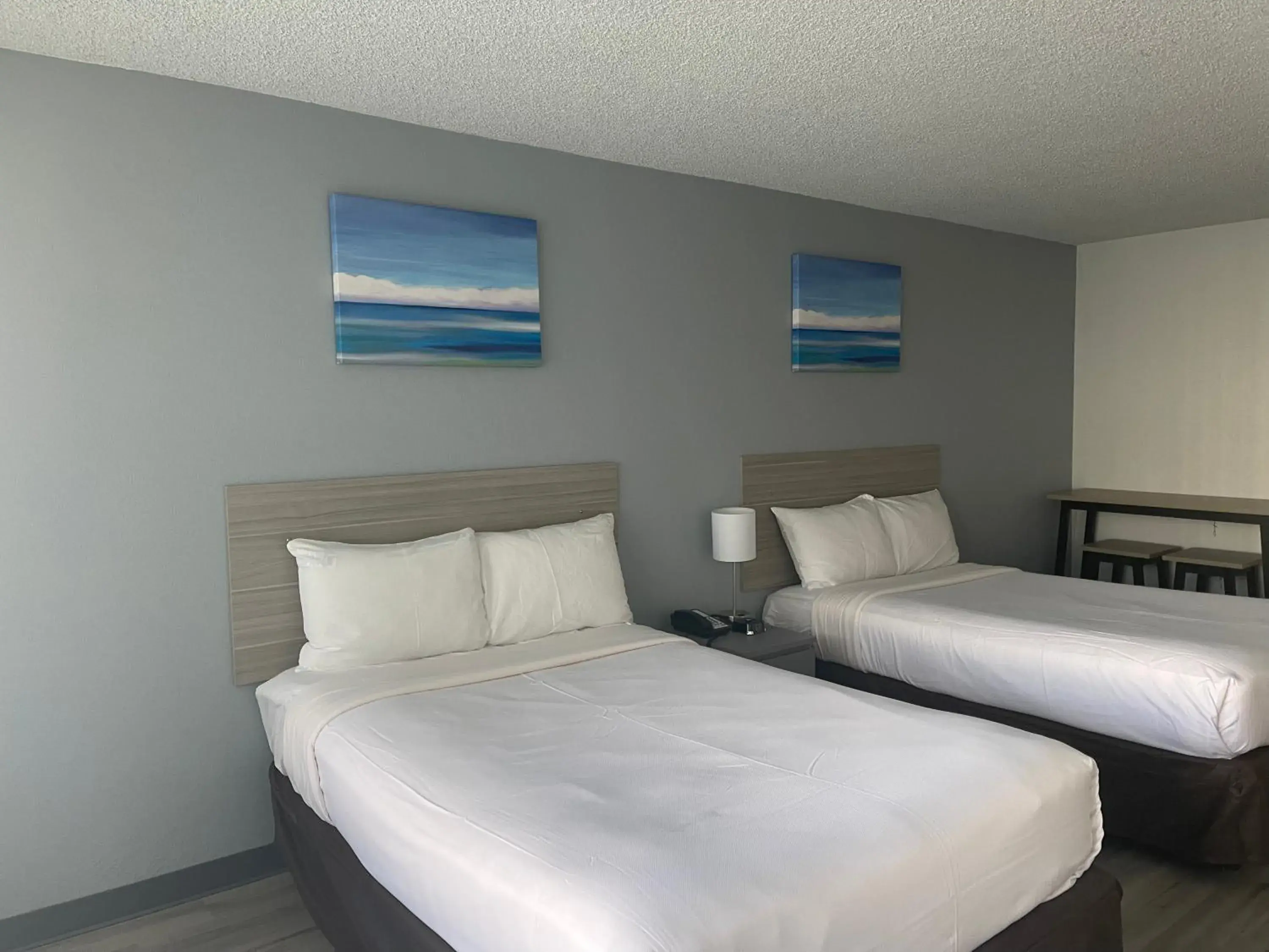 Deluxe Double Studio in Suburban Studios Pueblo North Deluxe Double Studio in Suburban Studios Pueblo North