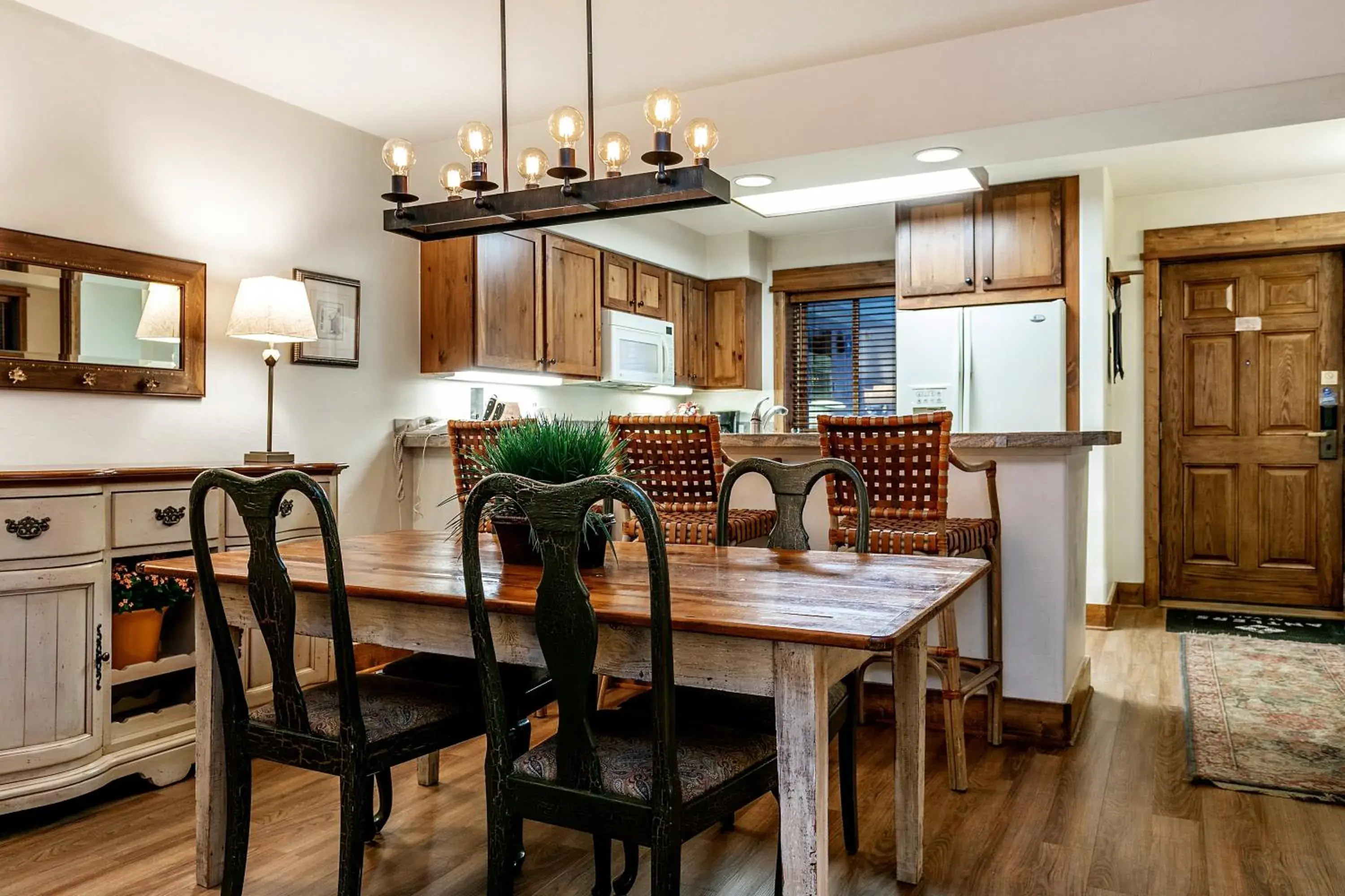 Two-Bedroom Suite in Antlers at Vail Resort Two-Bedroom Suite in Antlers at Vail Resort