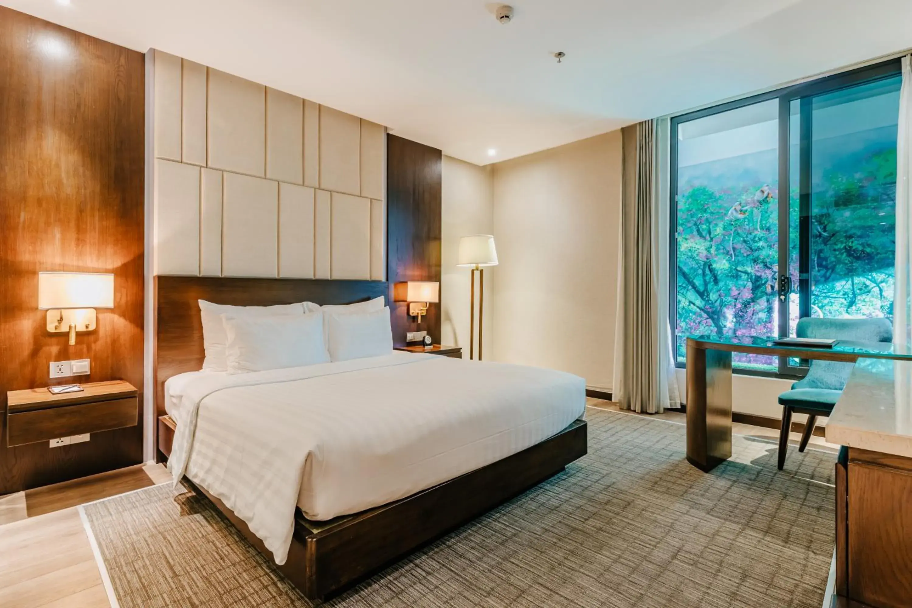 Superior Double or Twin Room No View in New Orient Hotel Da Nang Superior Double or Twin Room No View in New Orient Hotel Da Nang