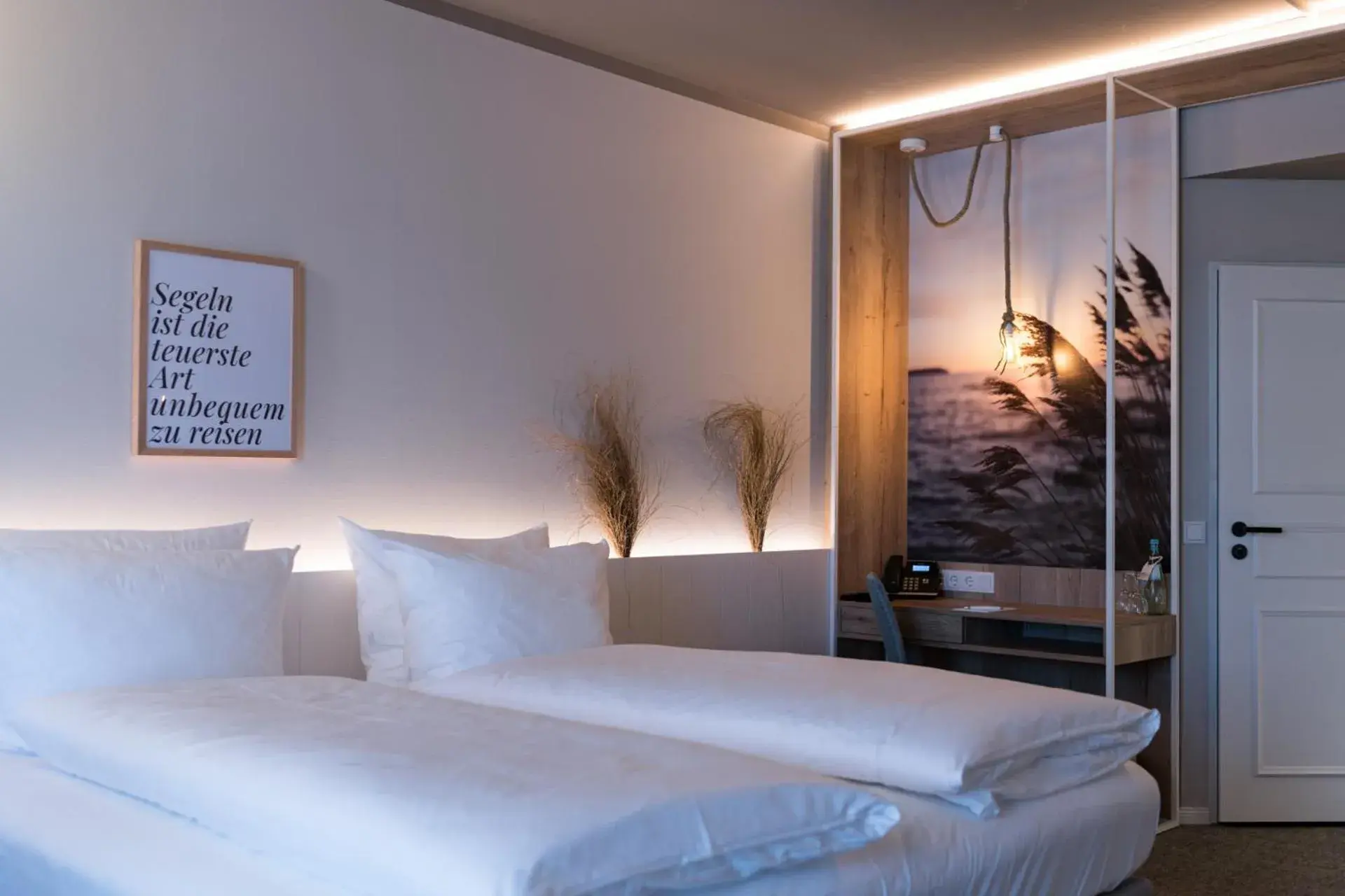 Superior Double Room - single occupancy in Hafenhotel zu Putbus Superior Double Room - single occupancy in Hafenhotel zu Putbus