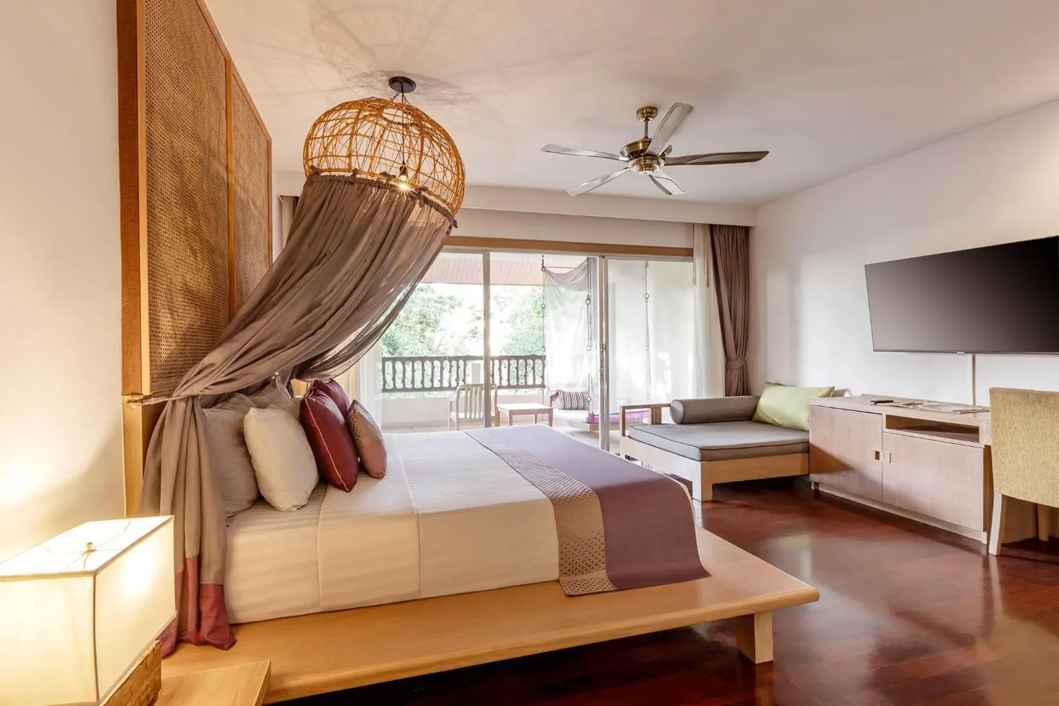 Honeymoon Chalet in Pakasai Resort Honeymoon Chalet in Pakasai Resort