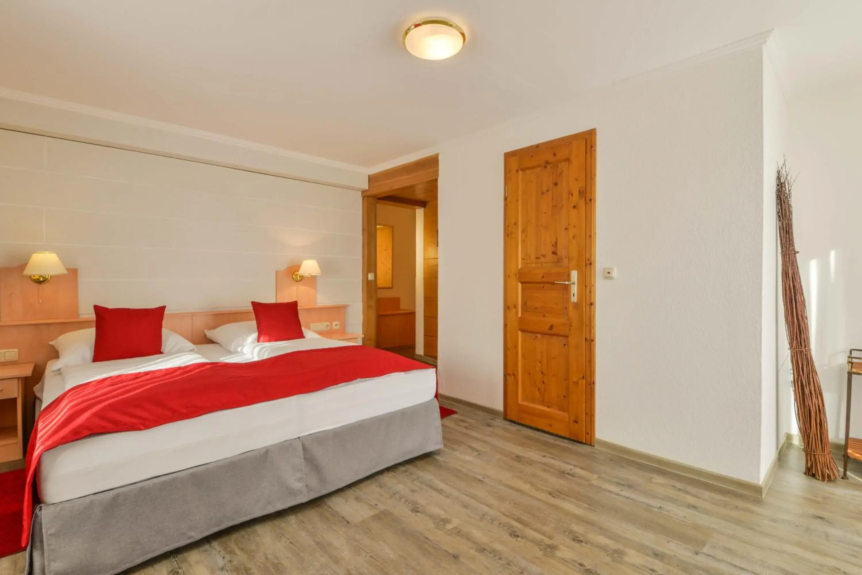 Double Room Balcony - single occupancy in Landhotel zum Metzgerwirt Double Room Balcony - single occupancy in Landhotel zum Metzgerwirt