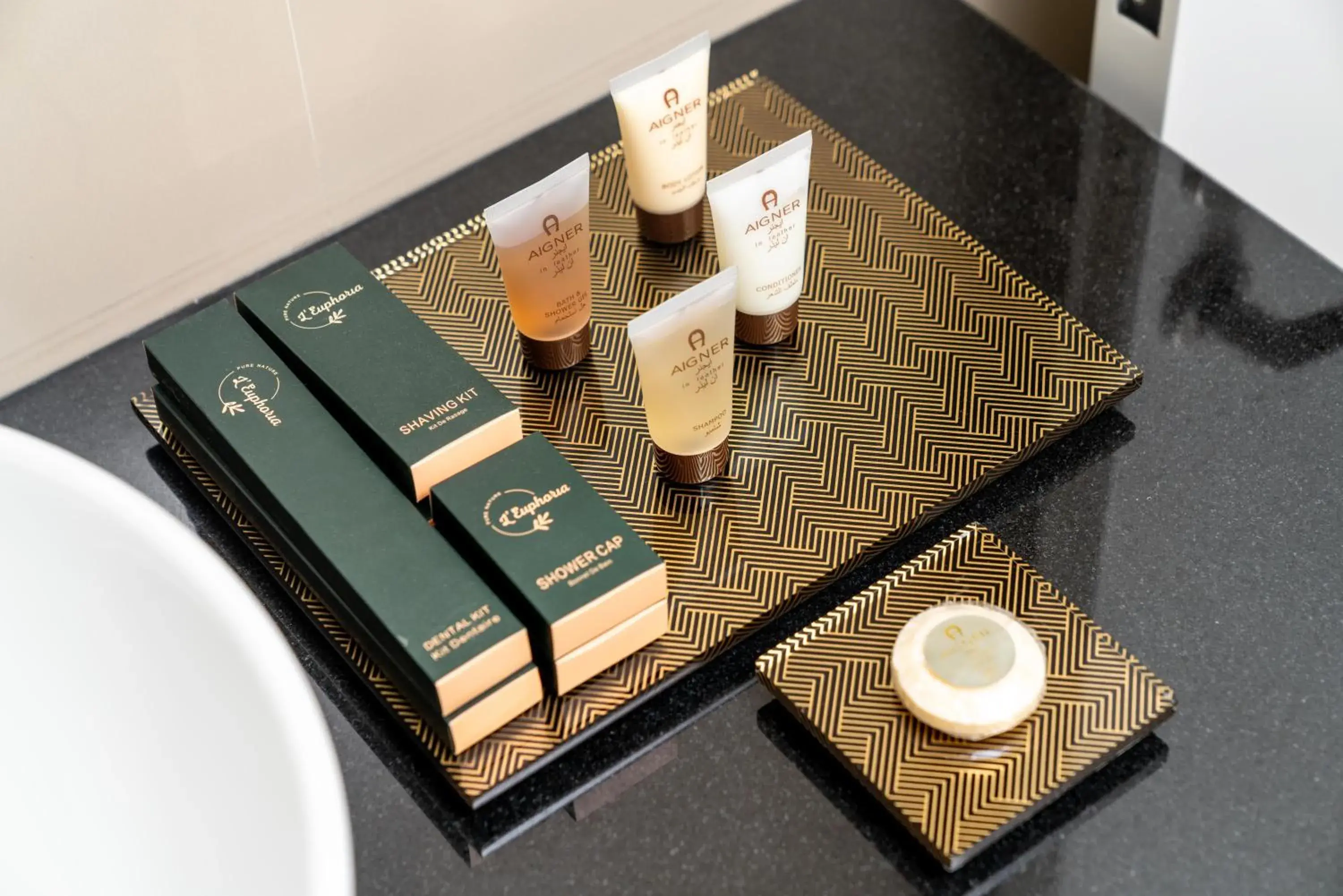 Three-Bedroom Apartment in Golden Sands Hotel & Residences Three-Bedroom Apartment in Golden Sands Hotel & Residences