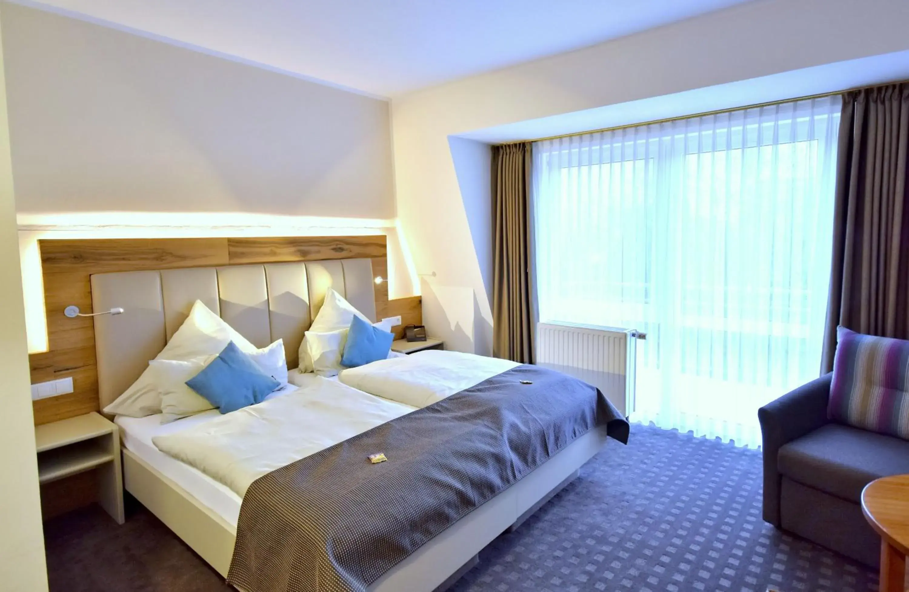 Triple Room with Balcony - single occupancy in Hotel & Restaurant Zum Deutschen Hause Triple Room with Balcony - single occupancy in Hotel & Restaurant Zum Deutschen Hause