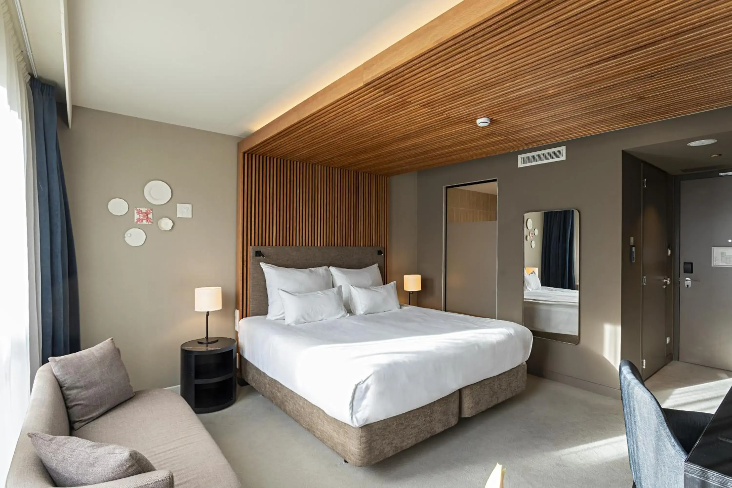 Executive Double Room with Parking Included in Pestana Amsterdam Riverside Executive Double Room with Parking Included in Pestana Amsterdam Riverside