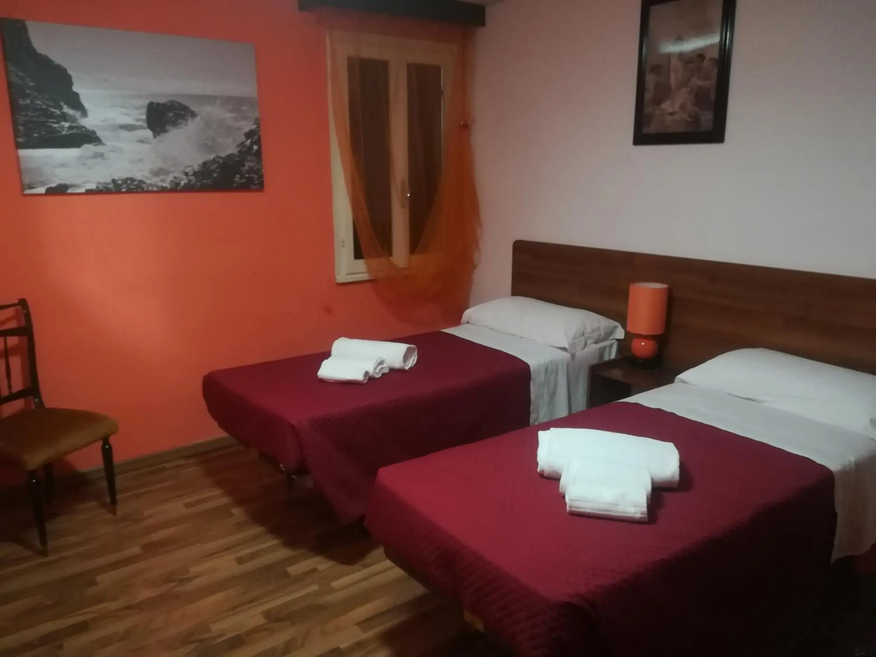 Twin Room in Le camille ristorante pizzeria & locanda Twin Room in Le camille ristorante pizzeria & locanda