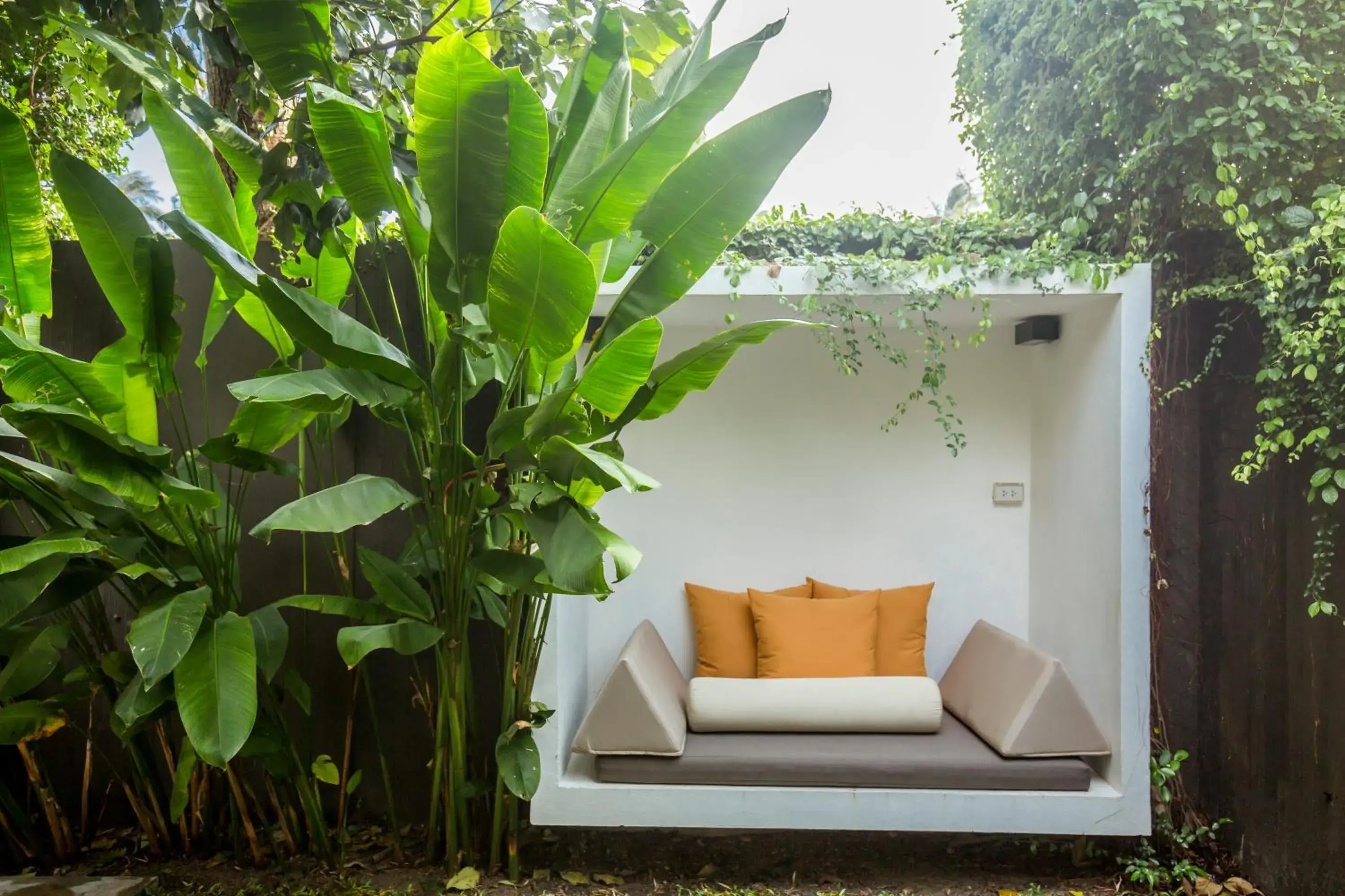 Deluxe Garden Villa with Daily 1-Hour Spa in Tolani Resort Koh Samui Deluxe Garden Villa with Daily 1-Hour Spa in Tolani Resort Koh Samui