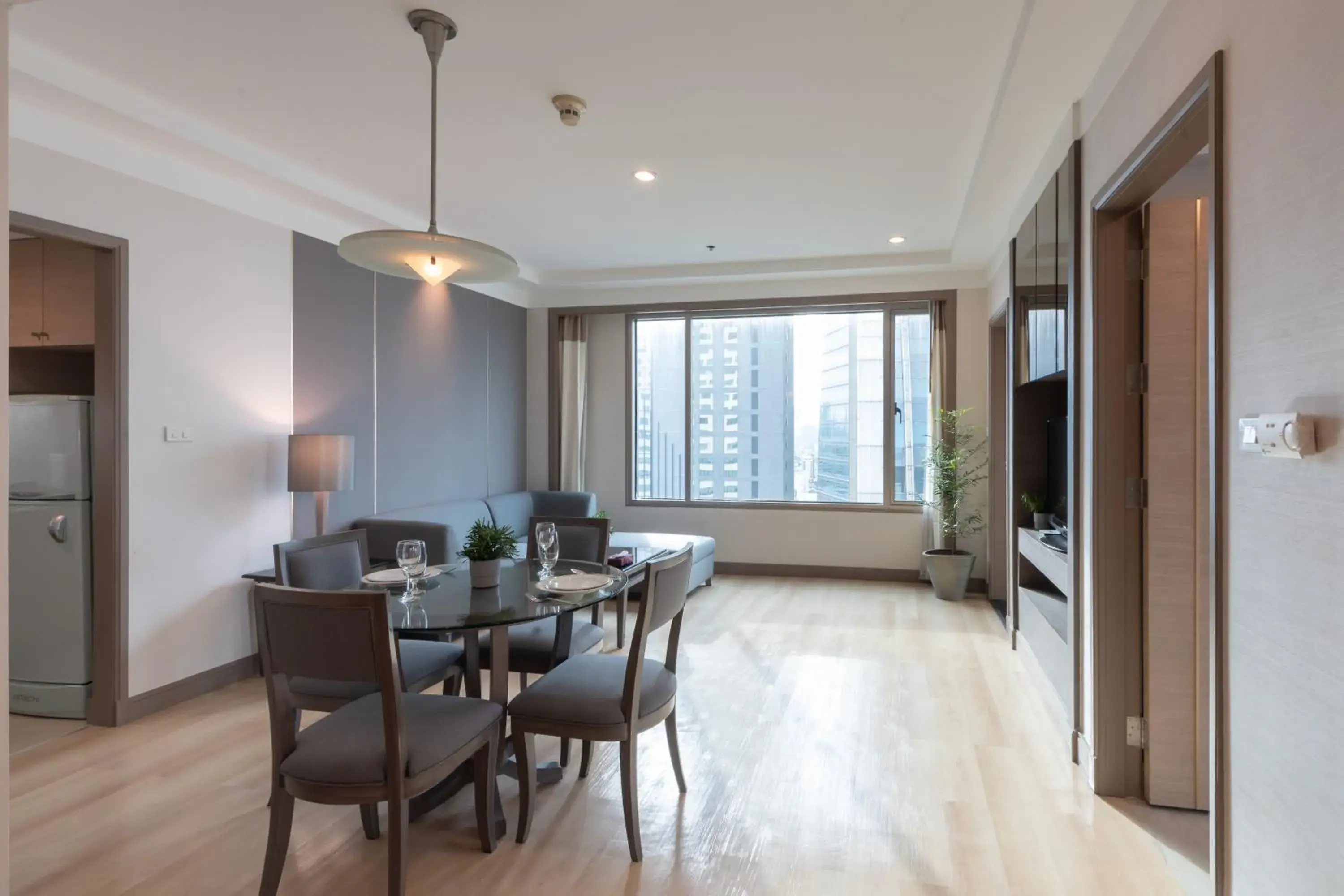 Deluxe Suite Two-Bedroom in Jasmine City Hotel Deluxe Suite Two-Bedroom in Jasmine City Hotel