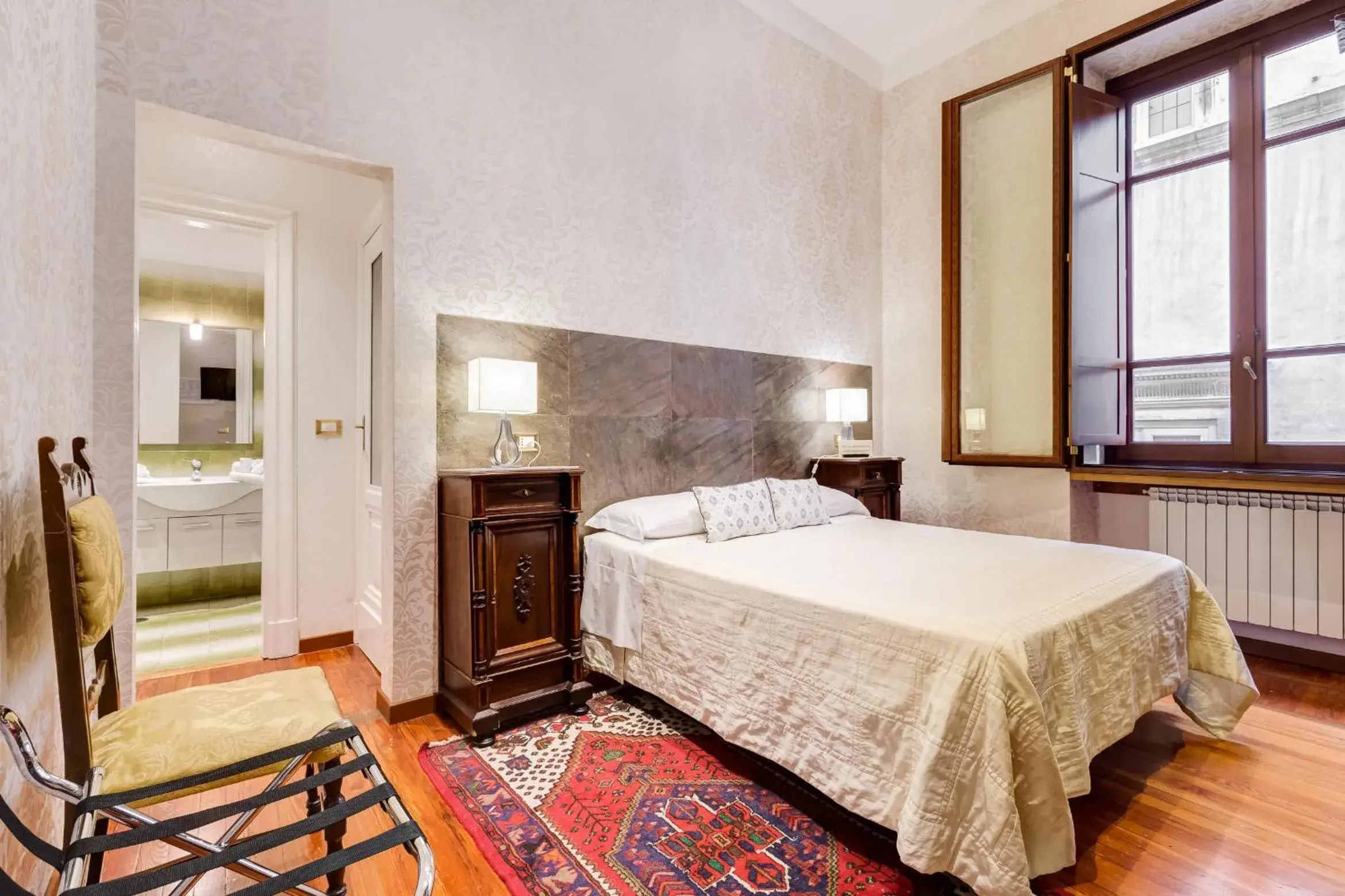 Junior Suite 2/4 Adults - single occupancy in Affreschi Su Roma Luxury B&B Junior Suite 2/4 Adults - single occupancy in Affreschi Su Roma Luxury B&B