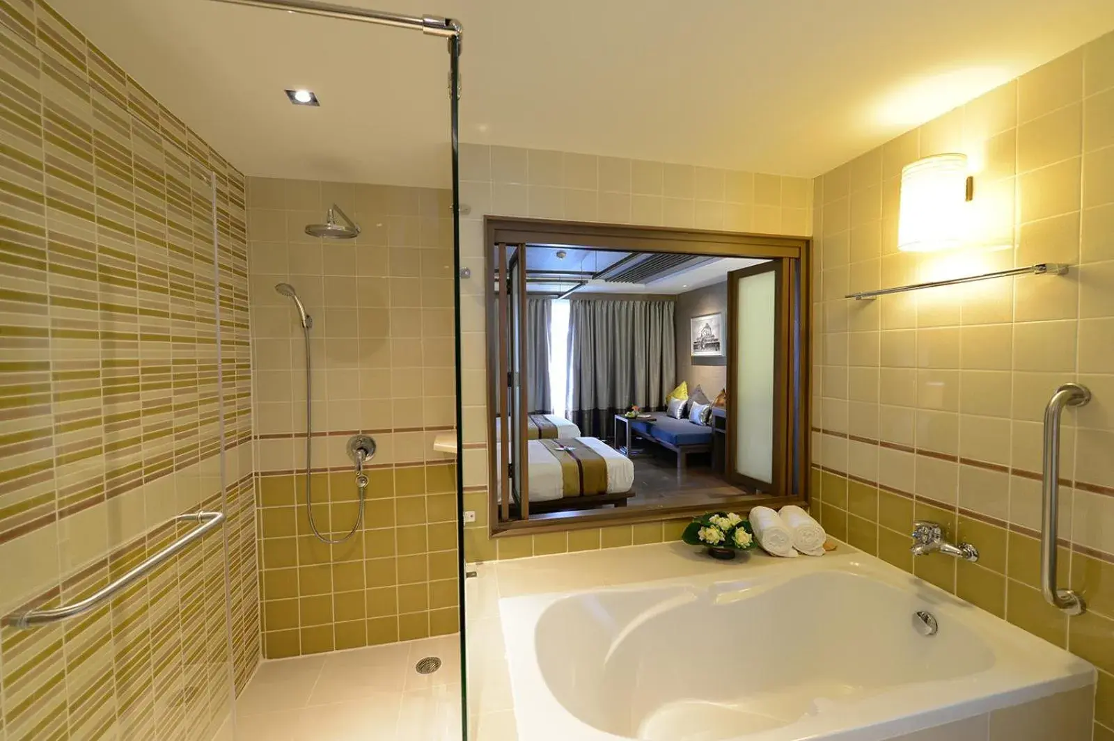 Deluxe Room + 1 hour Thai Massage in Rarin Jinda Wellness Spa Resort Deluxe Room + 1 hour Thai Massage in Rarin Jinda Wellness Spa Resort