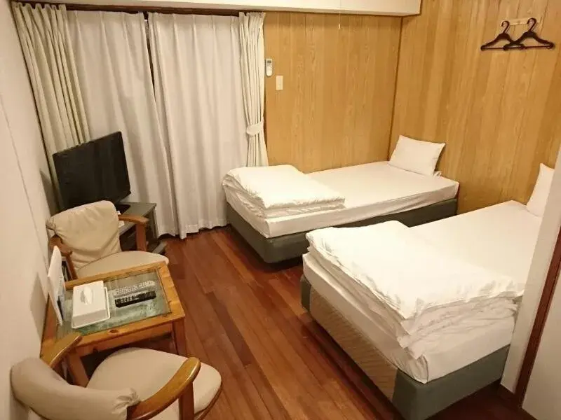 Standard Twin Room - single occupancy in Kokusai Towns Inn Standard Twin Room - single occupancy in Kokusai Towns Inn
