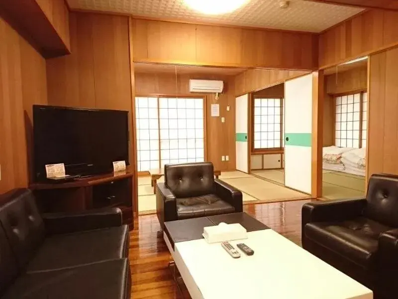 Suite with Tatami Area - High Floor in Kokusai Towns Inn Suite with Tatami Area - High Floor in Kokusai Towns Inn