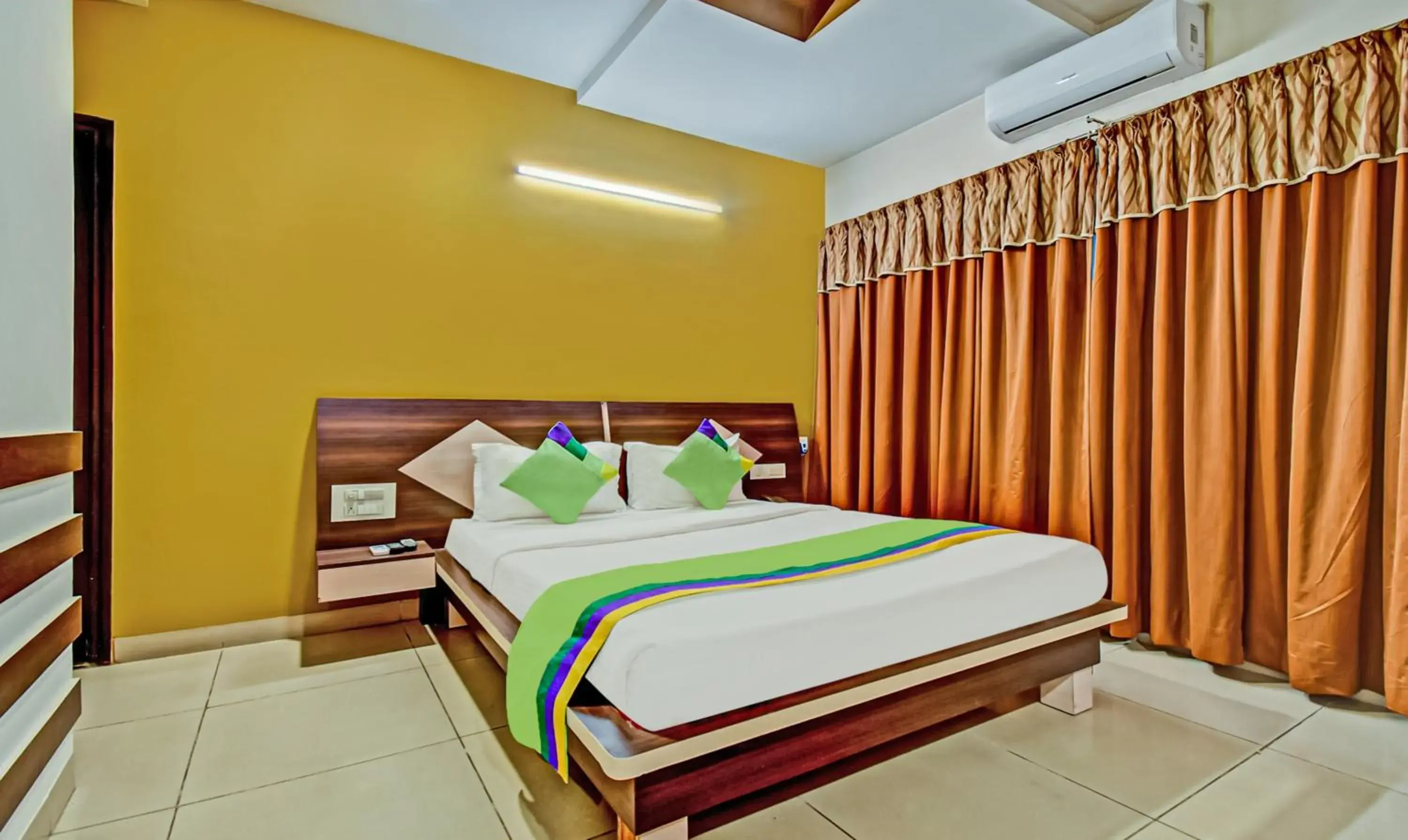 Standard Double Room - single occupancy in Treebo Raj Elegance Manyata Tech Park Standard Double Room - single occupancy in Treebo Raj Elegance Manyata Tech Park