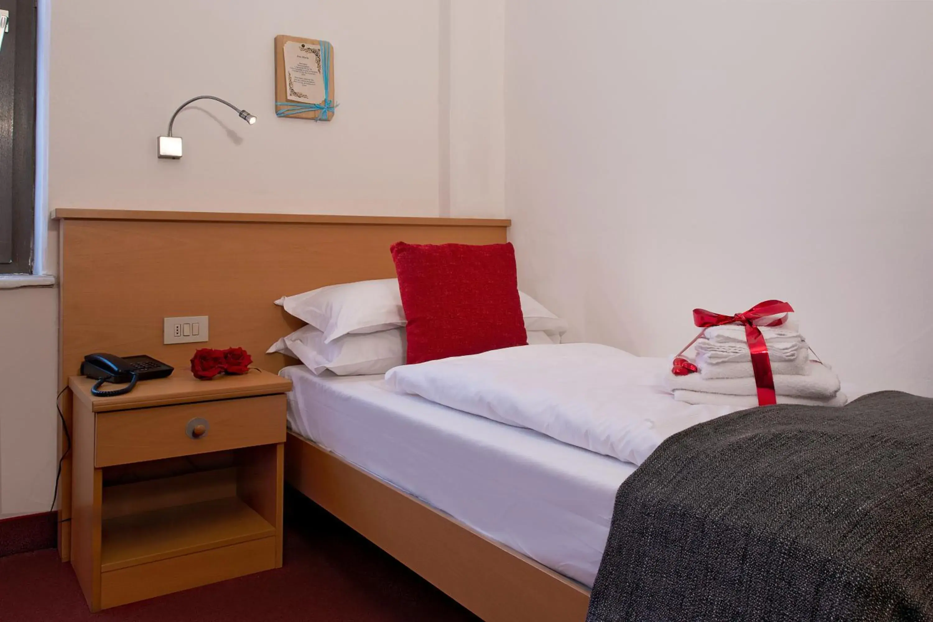 Single Room in GH Hotel Piaz Single Room in GH Hotel Piaz