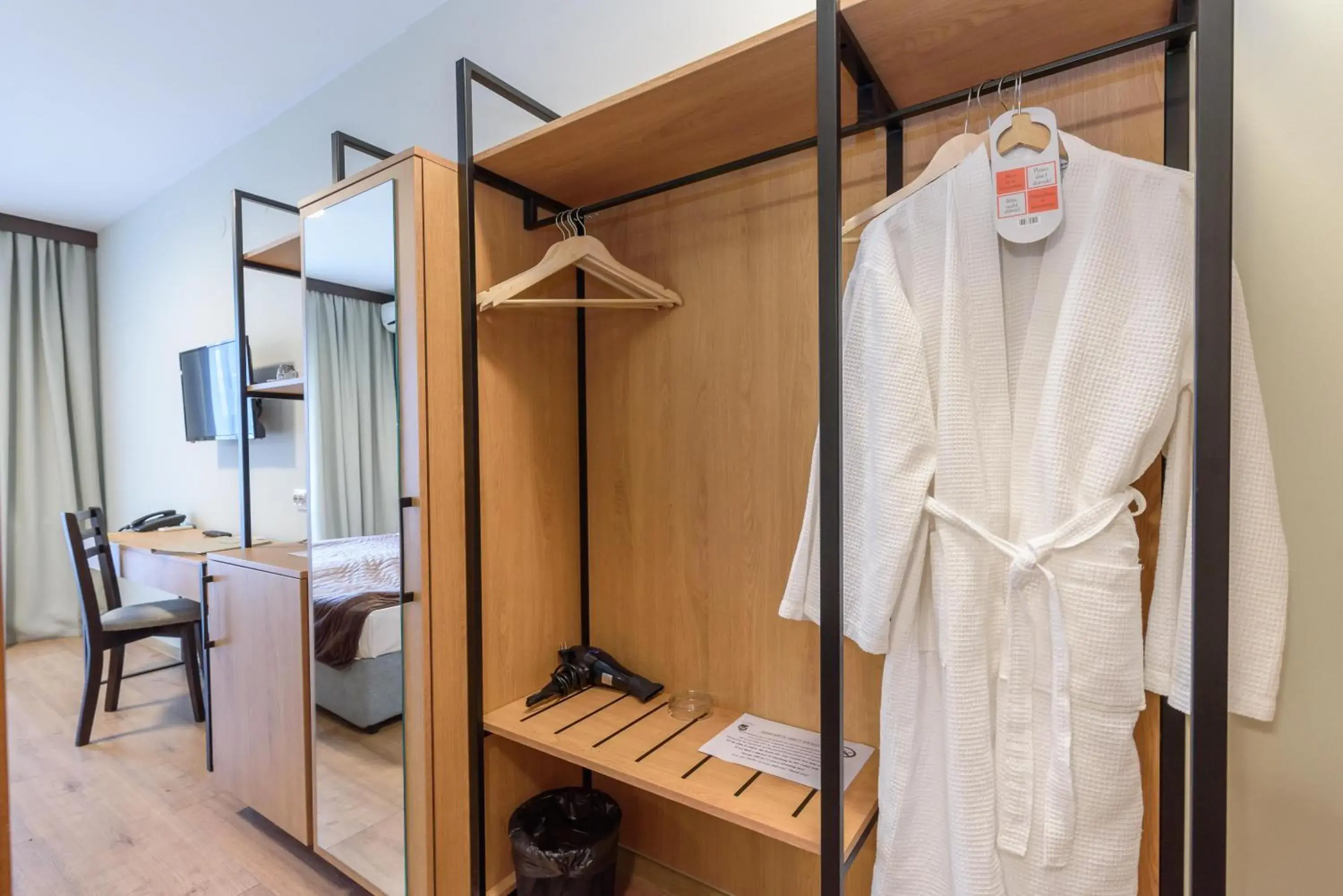 Twin room - single occupancy - Ground Floor in St George Ski & Holiday - Half Board & All Inclusive Twin room - single occupancy - Ground Floor in St George Ski & Holiday - Half Board & All Inclusive