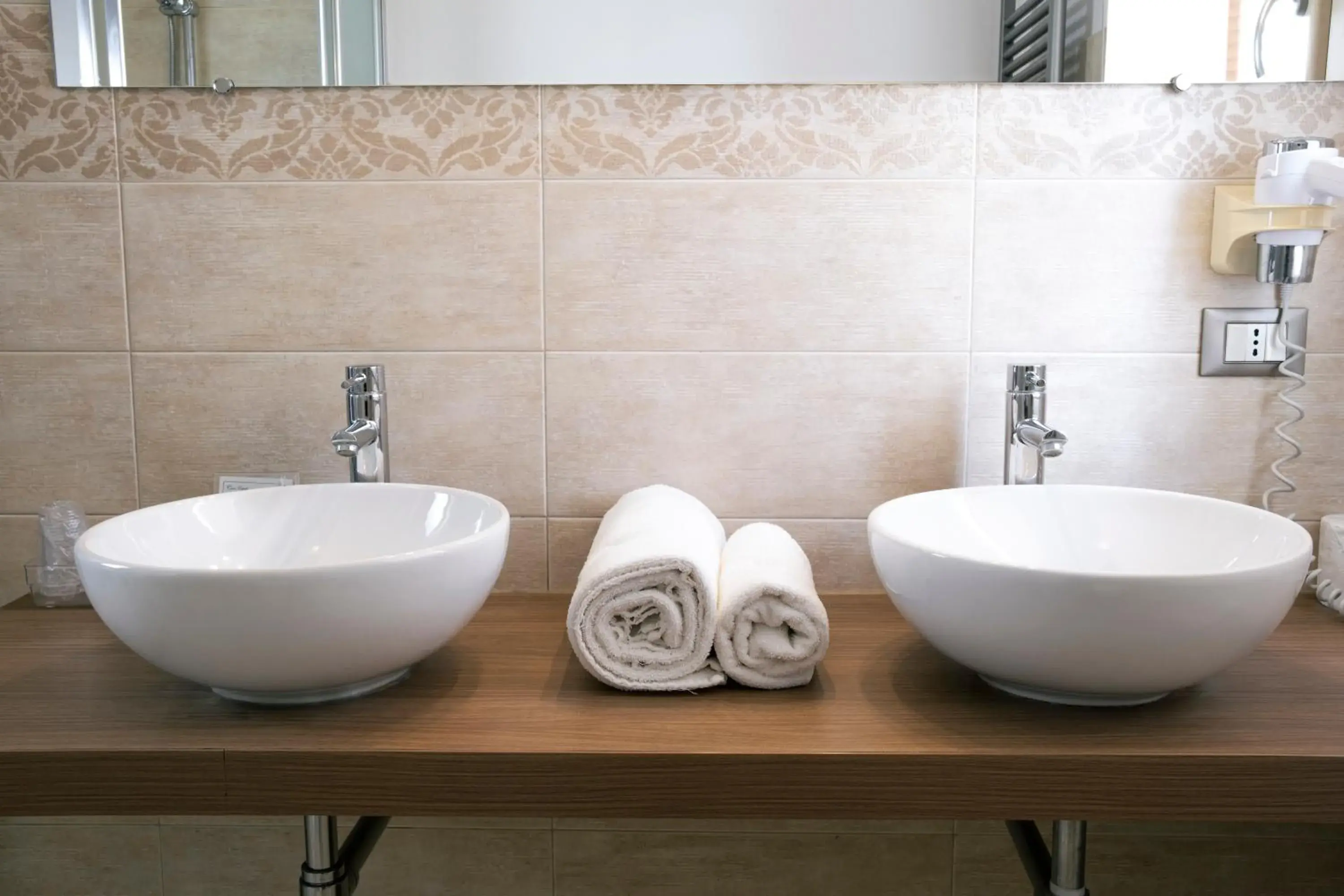 Double or Twin Room with Garden View in Hotel Volta Double or Twin Room with Garden View in Hotel Volta