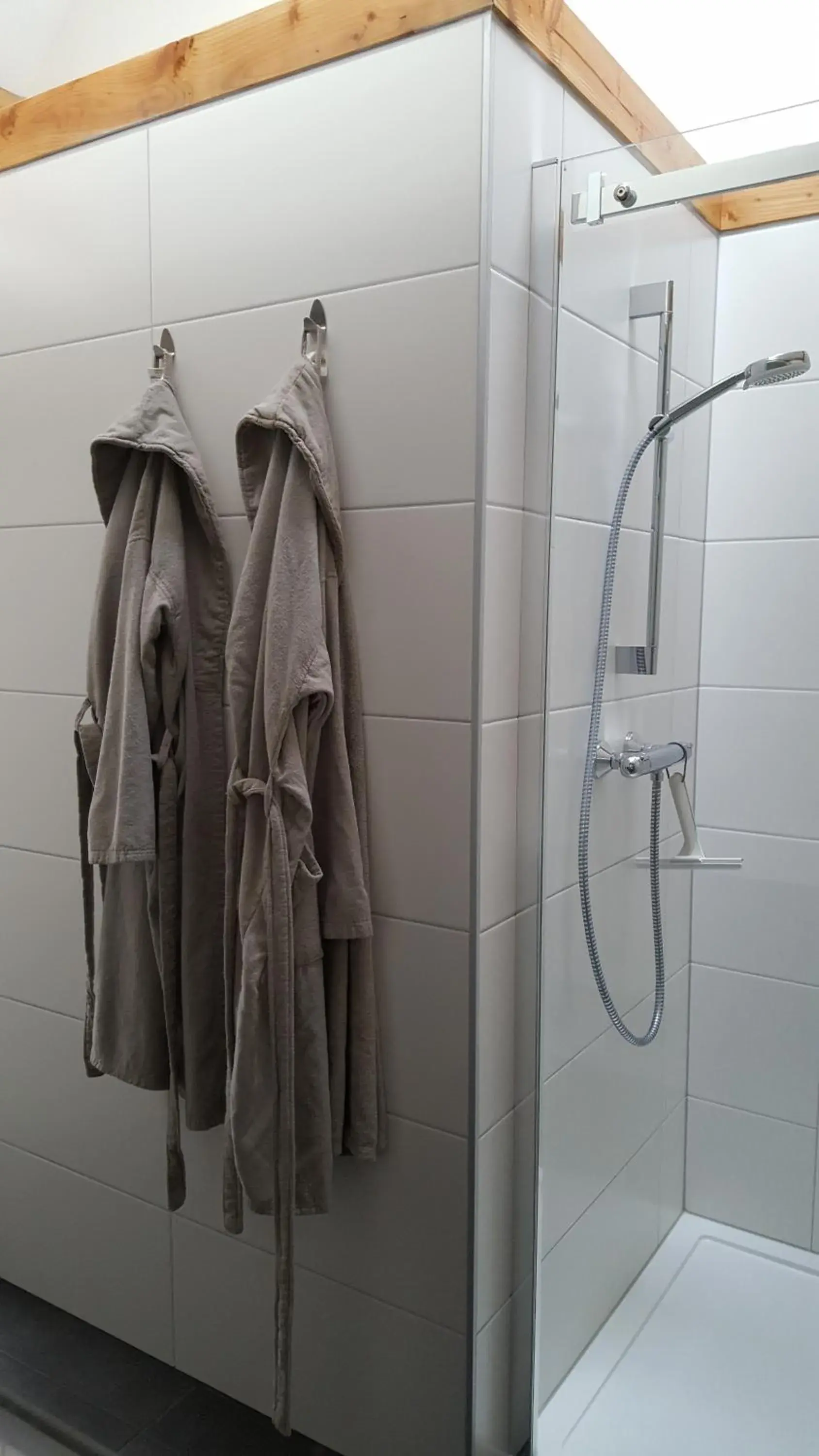 Deluxe Double Room with Shower in BenB Zuidoord Deluxe Double Room with Shower in BenB Zuidoord