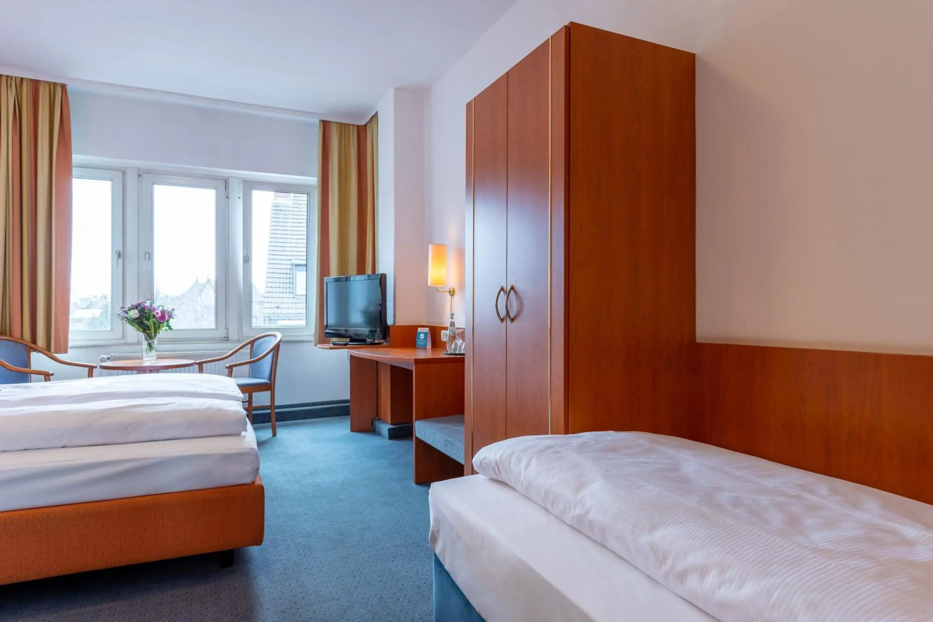 Triple Room in Trip Inn Hotel Schumann Triple Room in Trip Inn Hotel Schumann