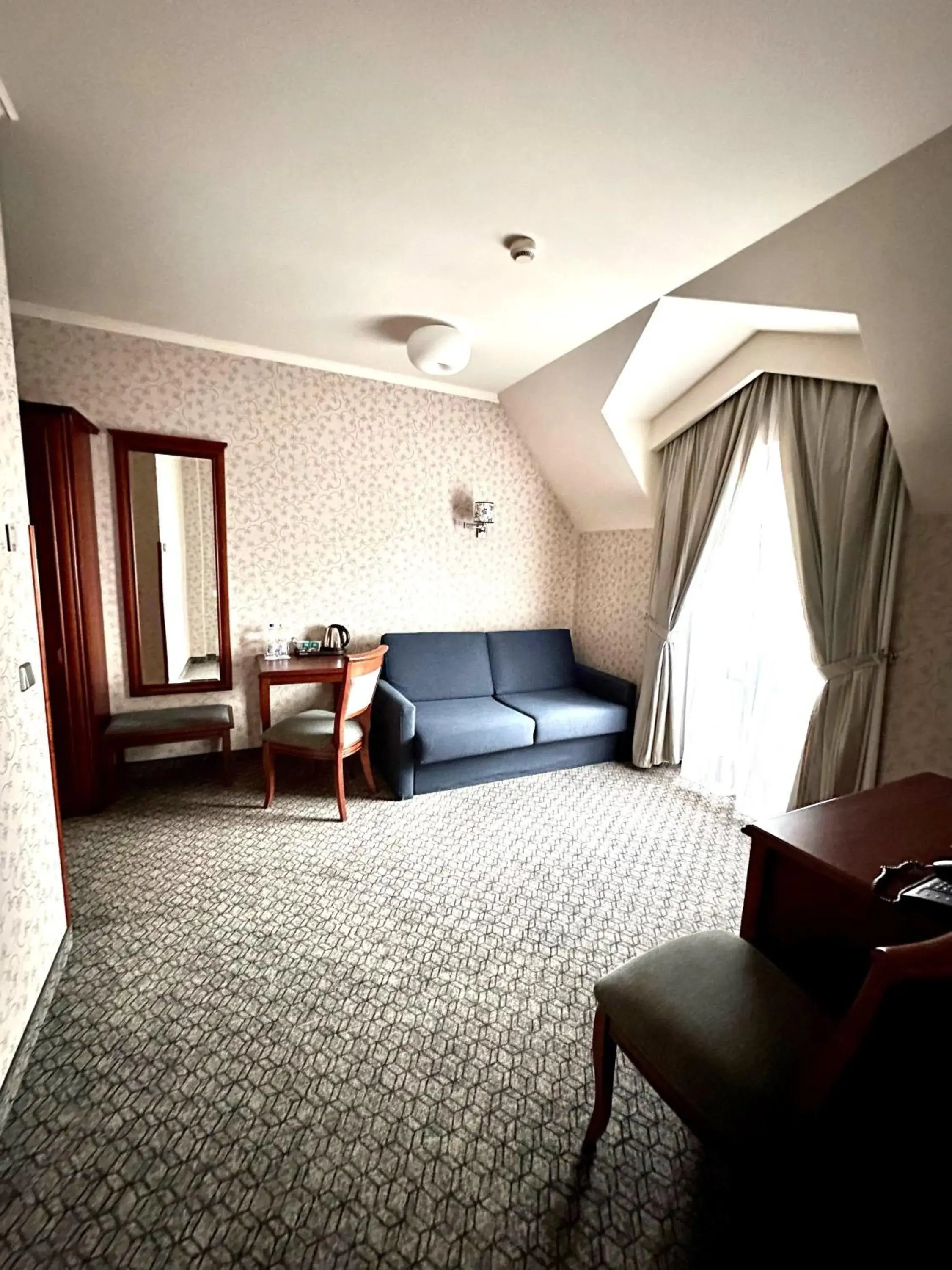 Family Suite with Balcony in Hotel&Spa Stary Dziwnów basen swimming pool Family Suite with Balcony in Hotel&Spa Stary Dziwnów basen swimming pool