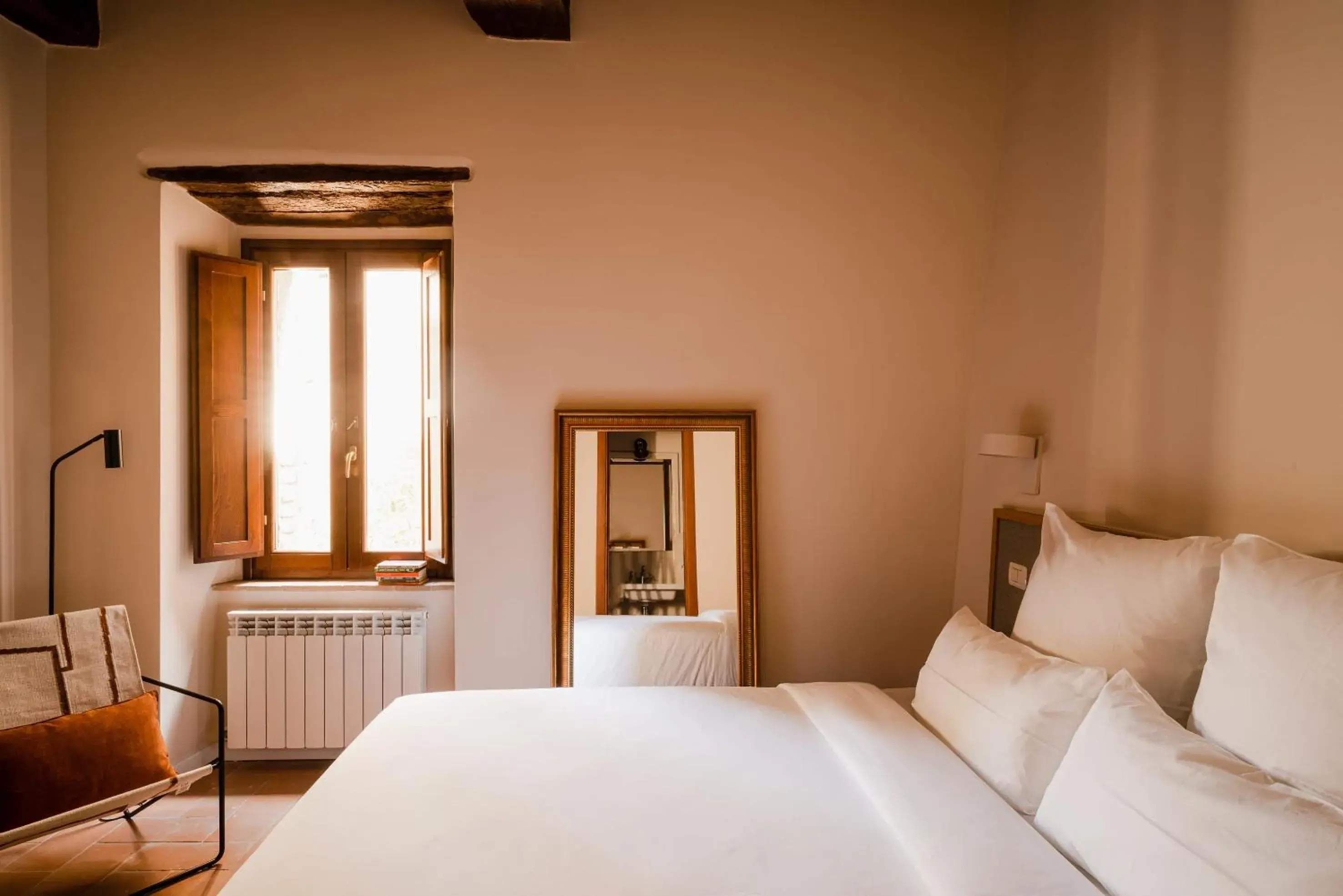 Superior Terrace Apartment in Aethos Saragano Superior Terrace Apartment in Aethos Saragano