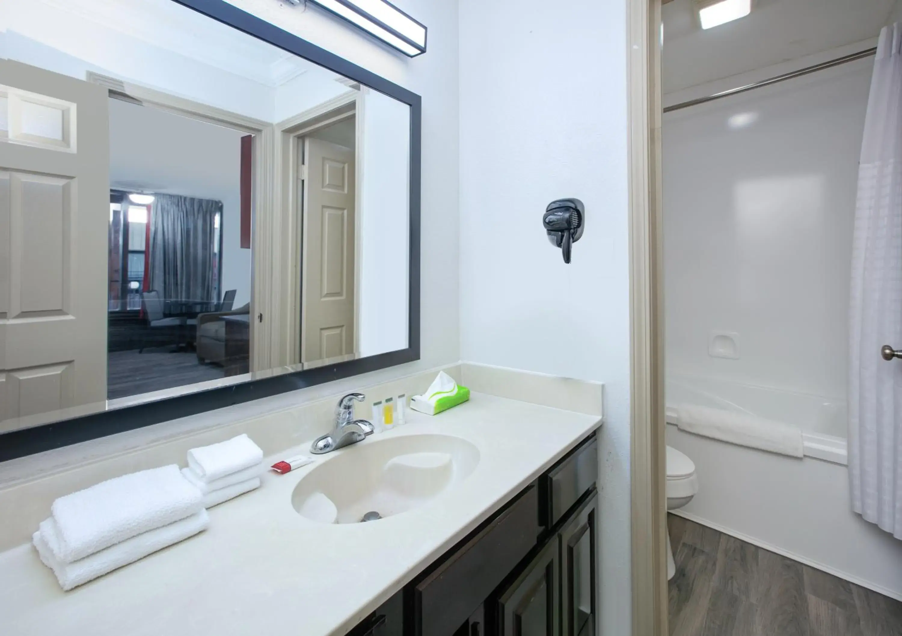 Queen Room with Two Queen Beds and Pool View - Interior Room/Non-Smoking in Ramada by Wyndham Diamondhead I-10 Gulfport Queen Room with Two Queen Beds and Pool View - Interior Room/Non-Smoking in Ramada by Wyndham Diamondhead I-10 Gulfport