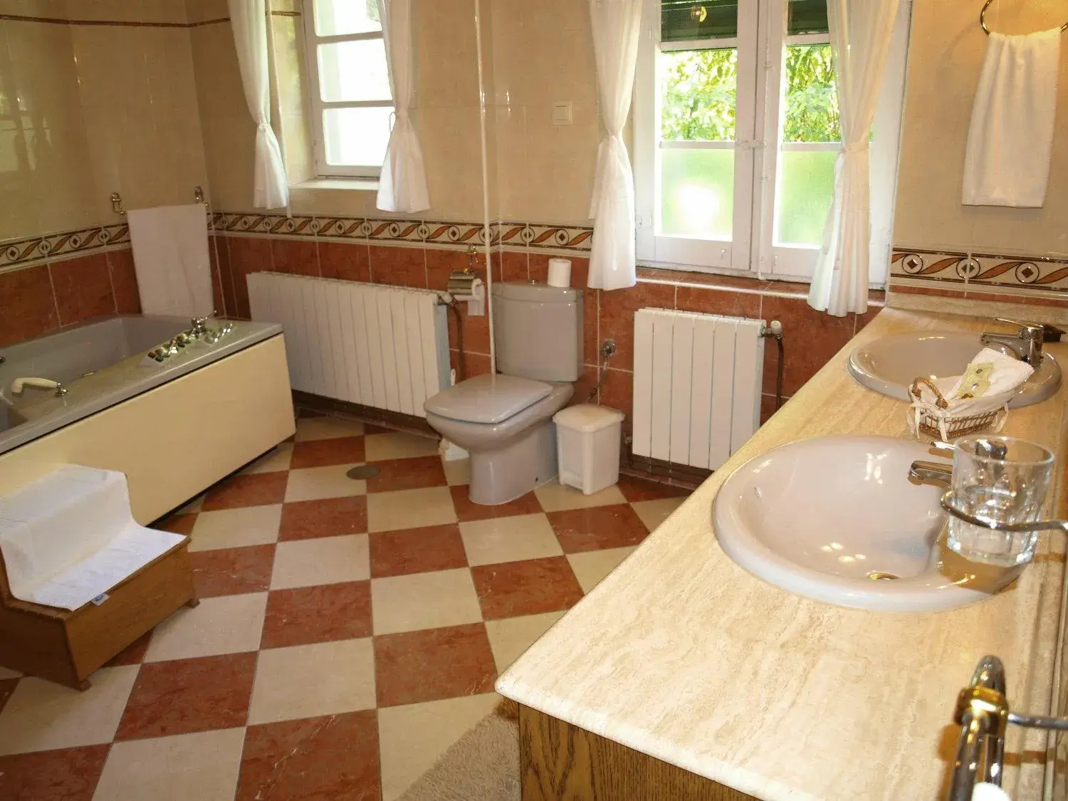 Suite in Gran Posada La Mesnada Suite in Gran Posada La Mesnada