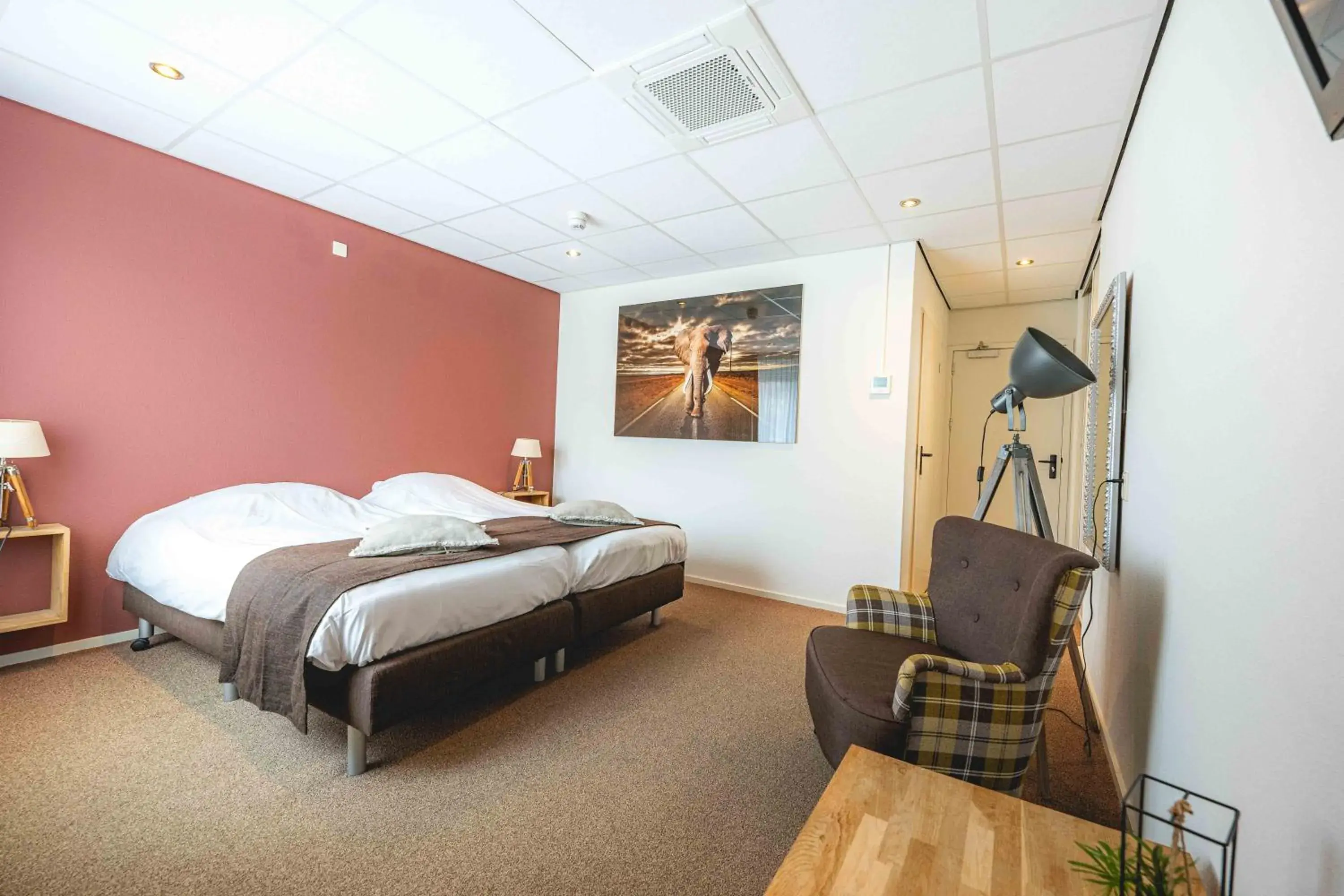 Deluxe Double Room - single occupancy in De Klomp Charme Hotel & Restaurant Deluxe Double Room - single occupancy in De Klomp Charme Hotel & Restaurant