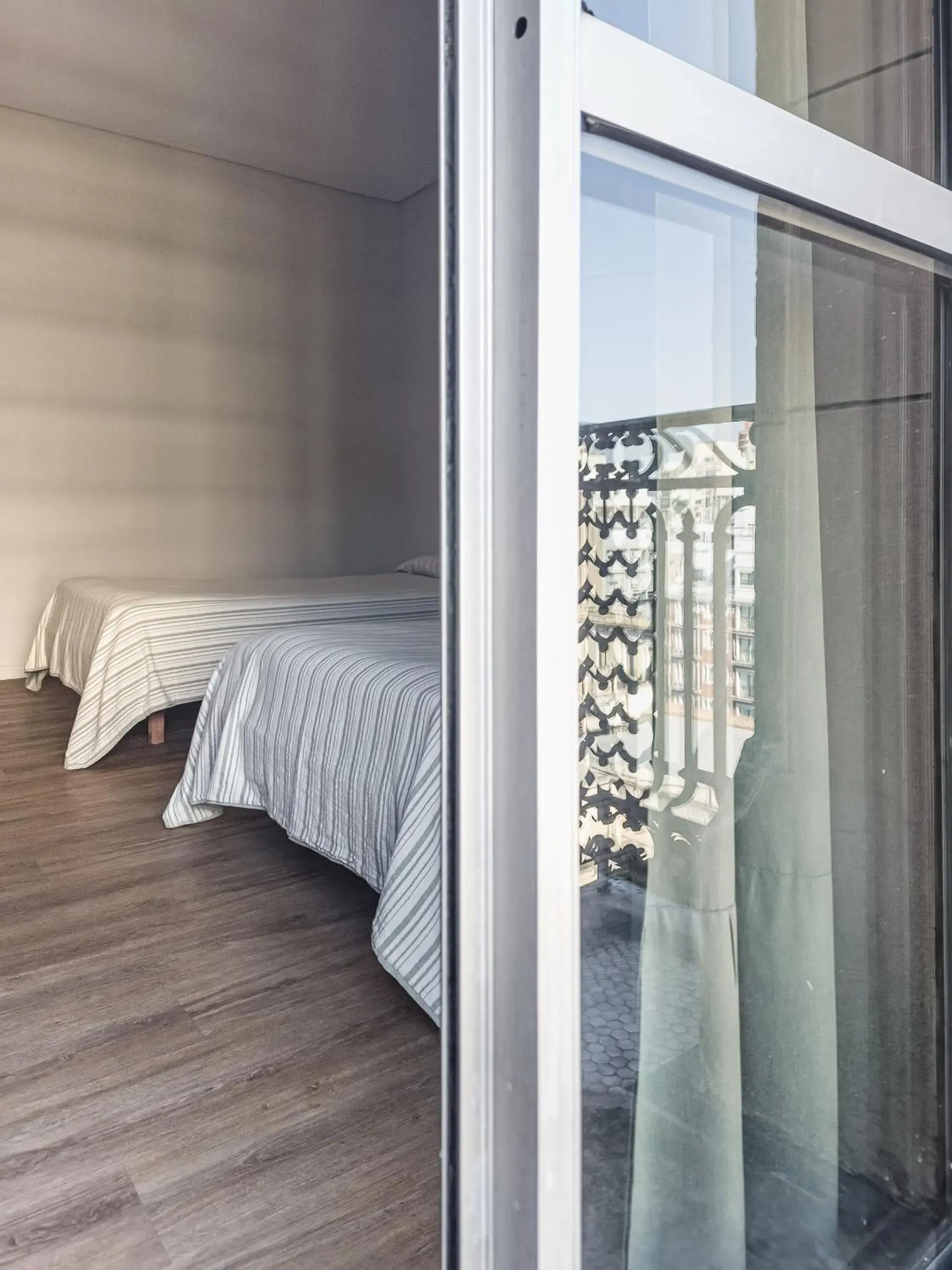 Standard Triple Room in Hotel Marbella Standard Triple Room in Hotel Marbella