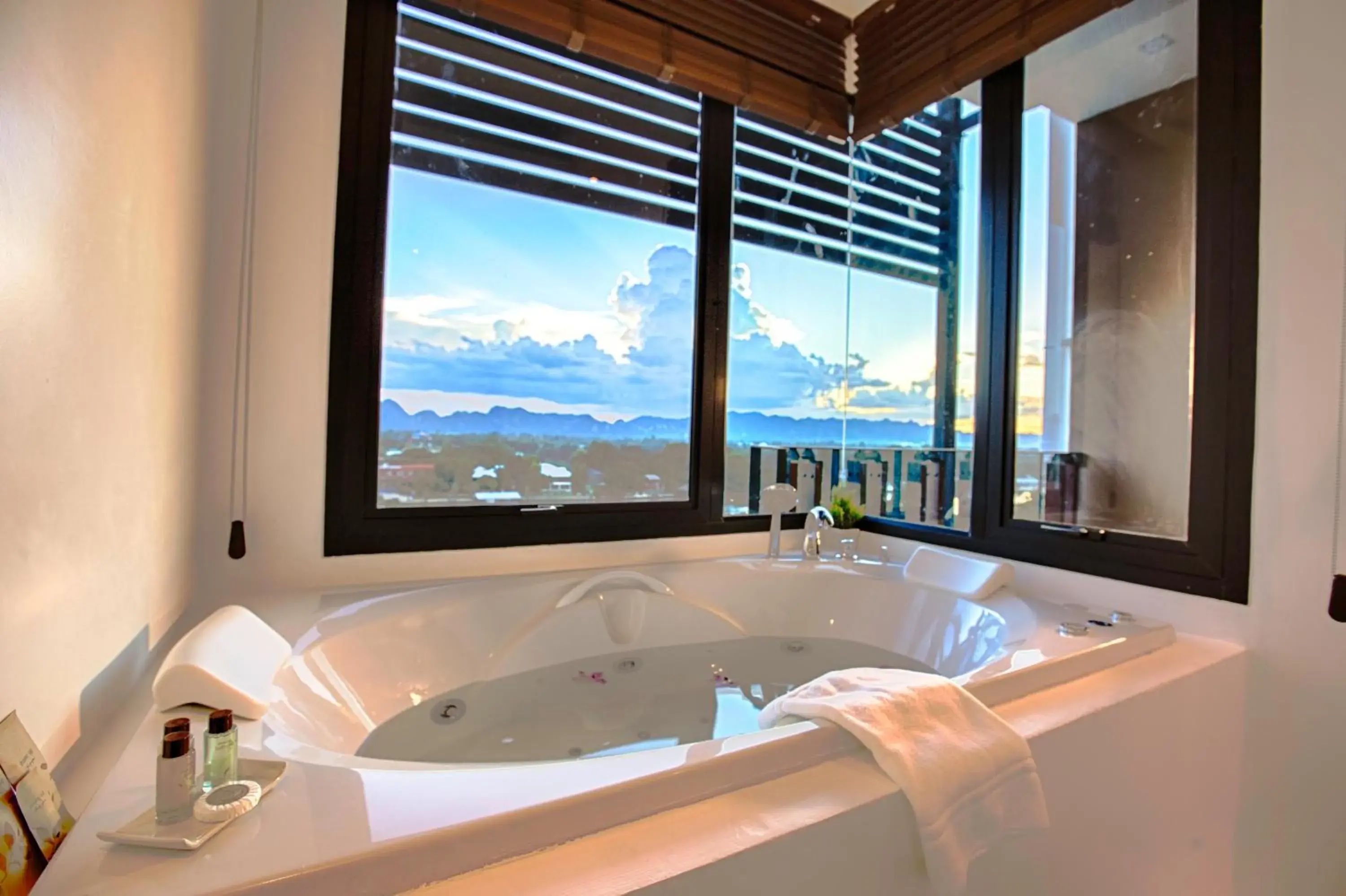 Deluxe Double or Twin Room with River View in Natee The Riverfront Hotel Kanchanaburi Deluxe Double or Twin Room with River View in Natee The Riverfront Hotel Kanchanaburi