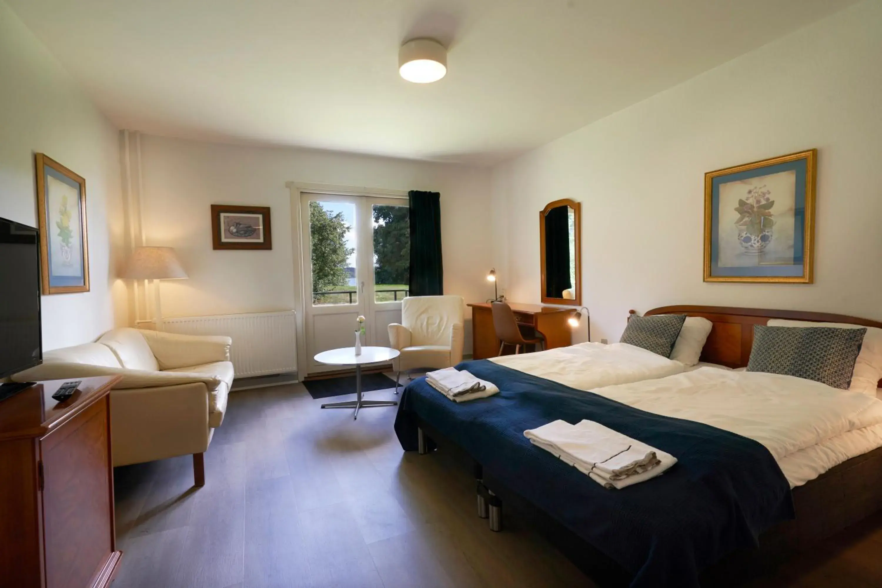 Standard Double or Twin Room in Hotel Skanderborghus Standard Double or Twin Room in Hotel Skanderborghus