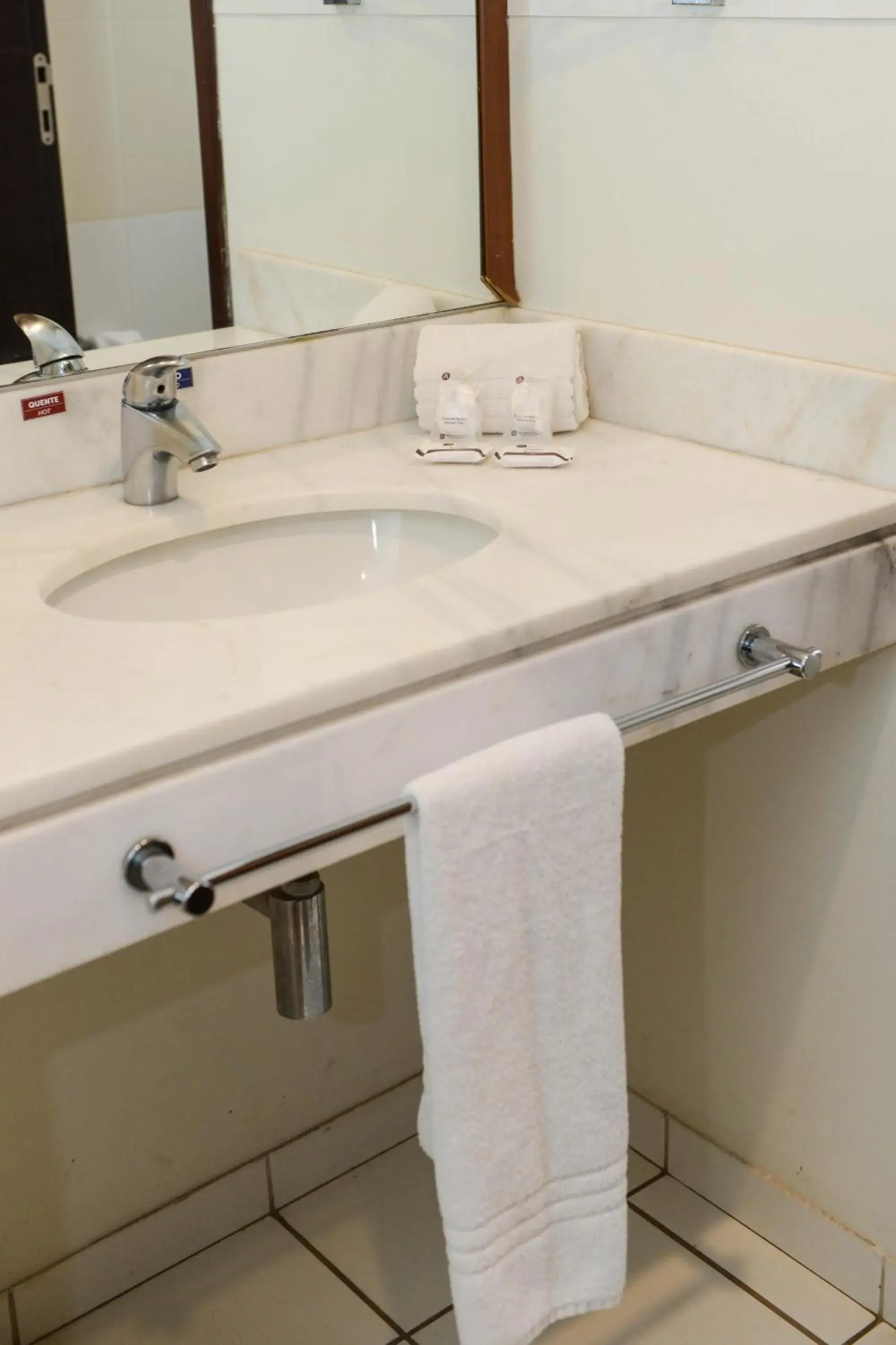 Standard Double Room - single occupancy in Astron Hotel Bauru by Nobile Standard Double Room - single occupancy in Astron Hotel Bauru by Nobile