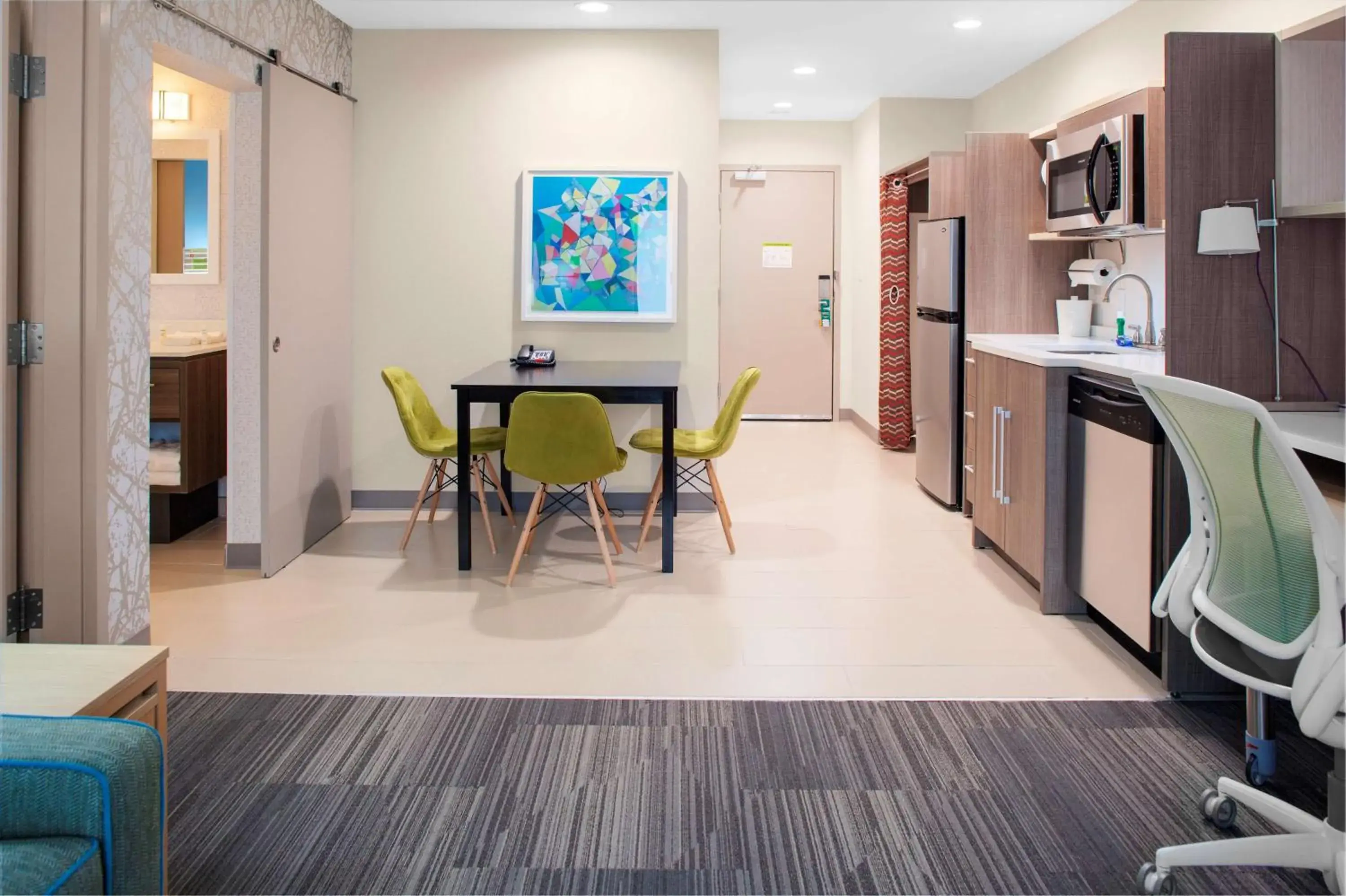 Queen Suite - Hearing Access/Non-Smoking in Home2 Suites By Hilton Lake Charles Queen Suite - Hearing Access/Non-Smoking in Home2 Suites By Hilton Lake Charles