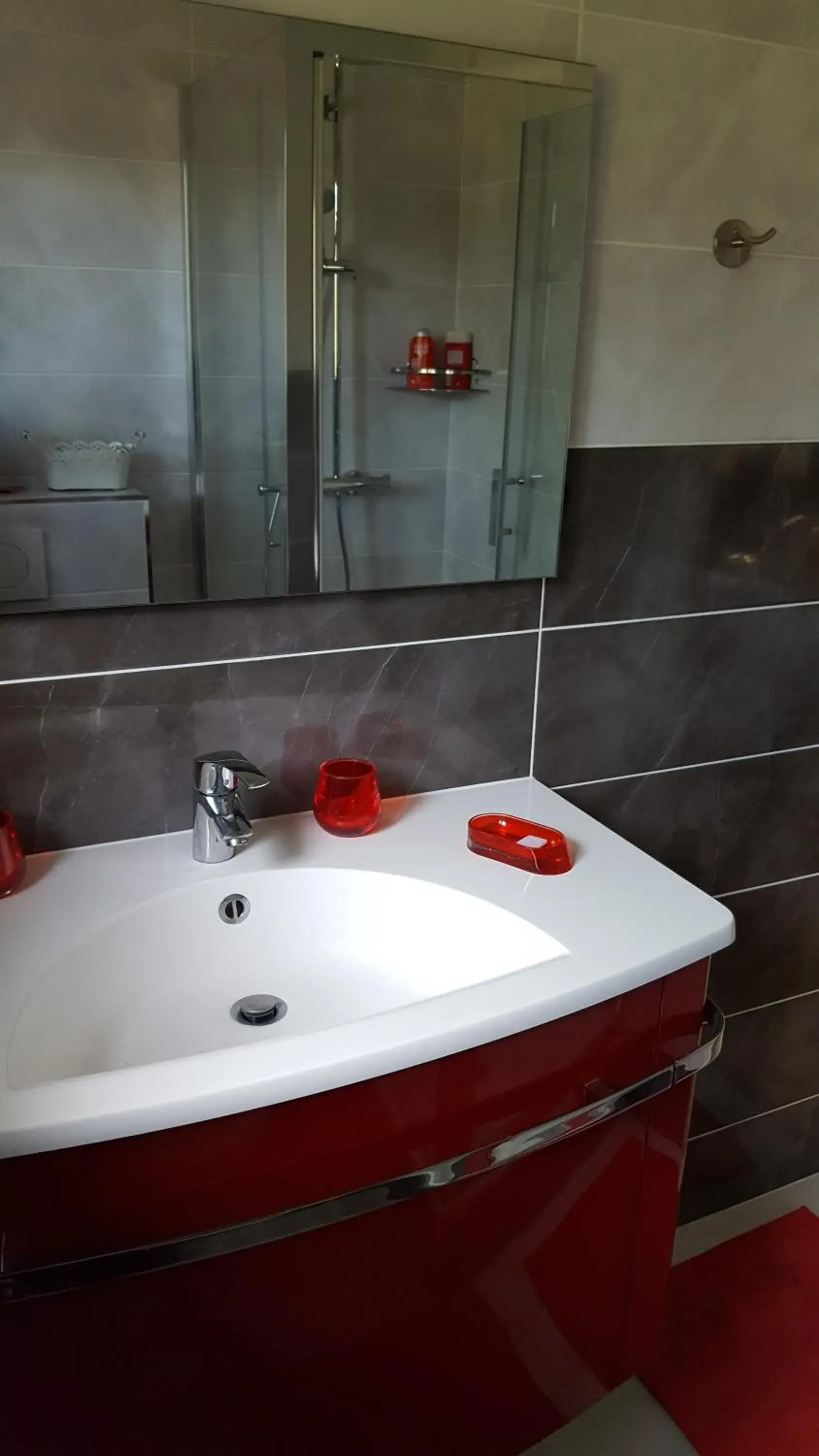 Double Room with Private Bathroom in La Garriniere Double Room with Private Bathroom in La Garriniere