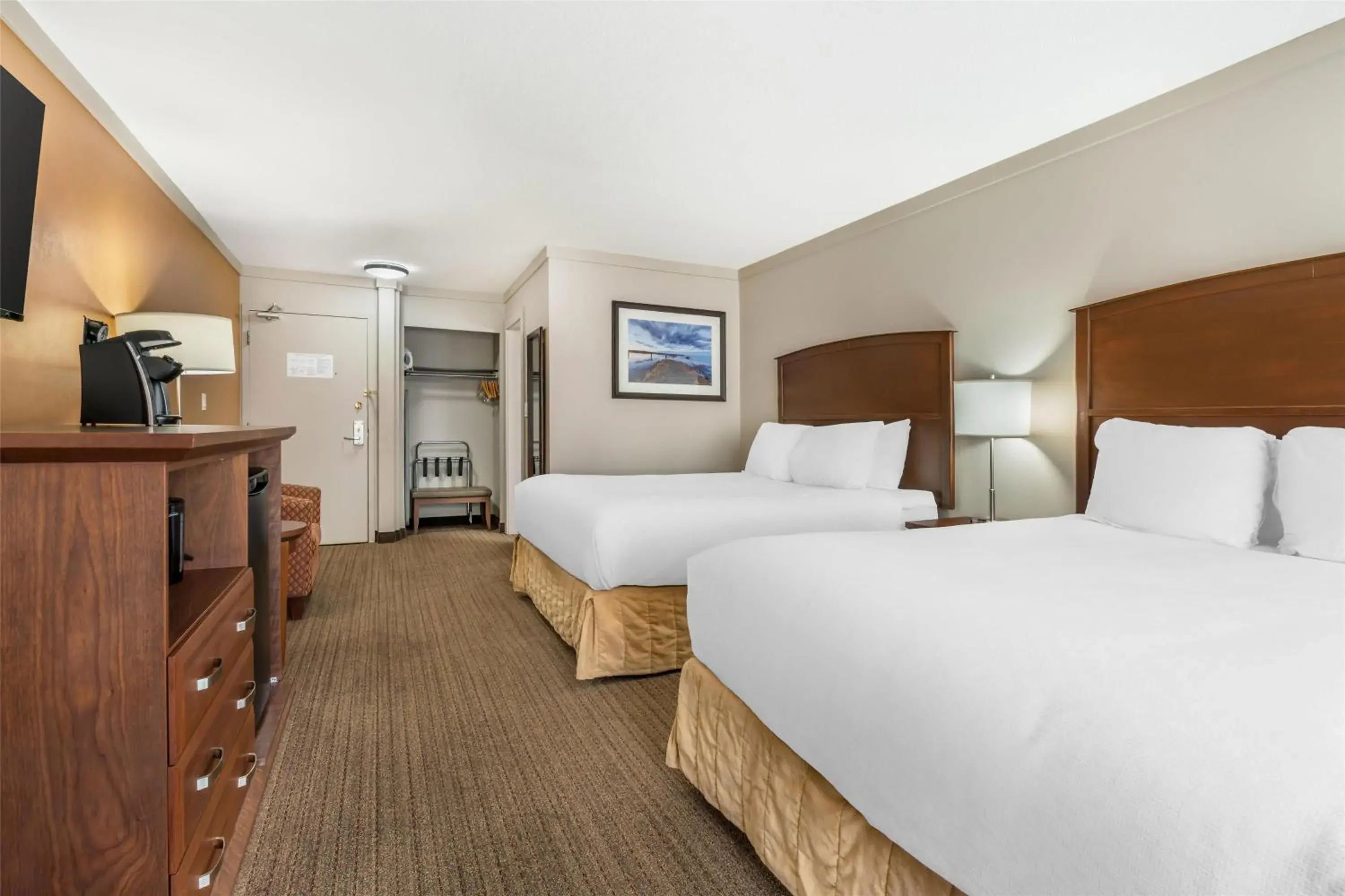 Queen Room with Two Queen Beds and Balcony - Pet Friendly in Best Western The Westerly Hotel Queen Room with Two Queen Beds and Balcony - Pet Friendly in Best Western The Westerly Hotel