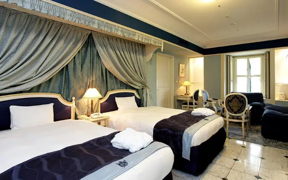 Donau Classic Superior Twin Room - Non-Smoking in Hotel Monterey Osaka Donau Classic Superior Twin Room - Non-Smoking in Hotel Monterey Osaka