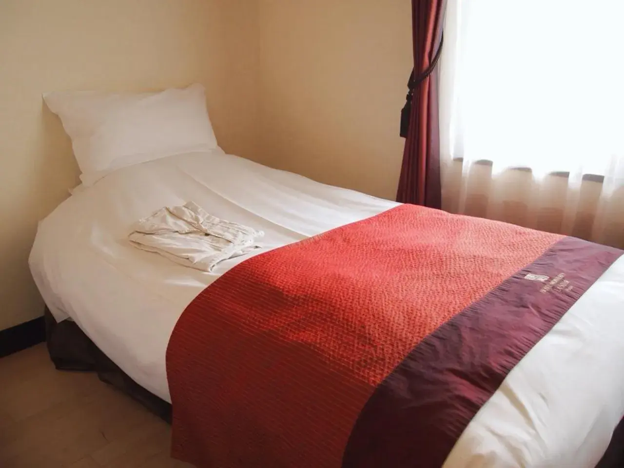 Adjoining Triple Rooms - Non-Smoking in Hotel Monterey La Soeur Osaka Adjoining Triple Rooms - Non-Smoking in Hotel Monterey La Soeur Osaka