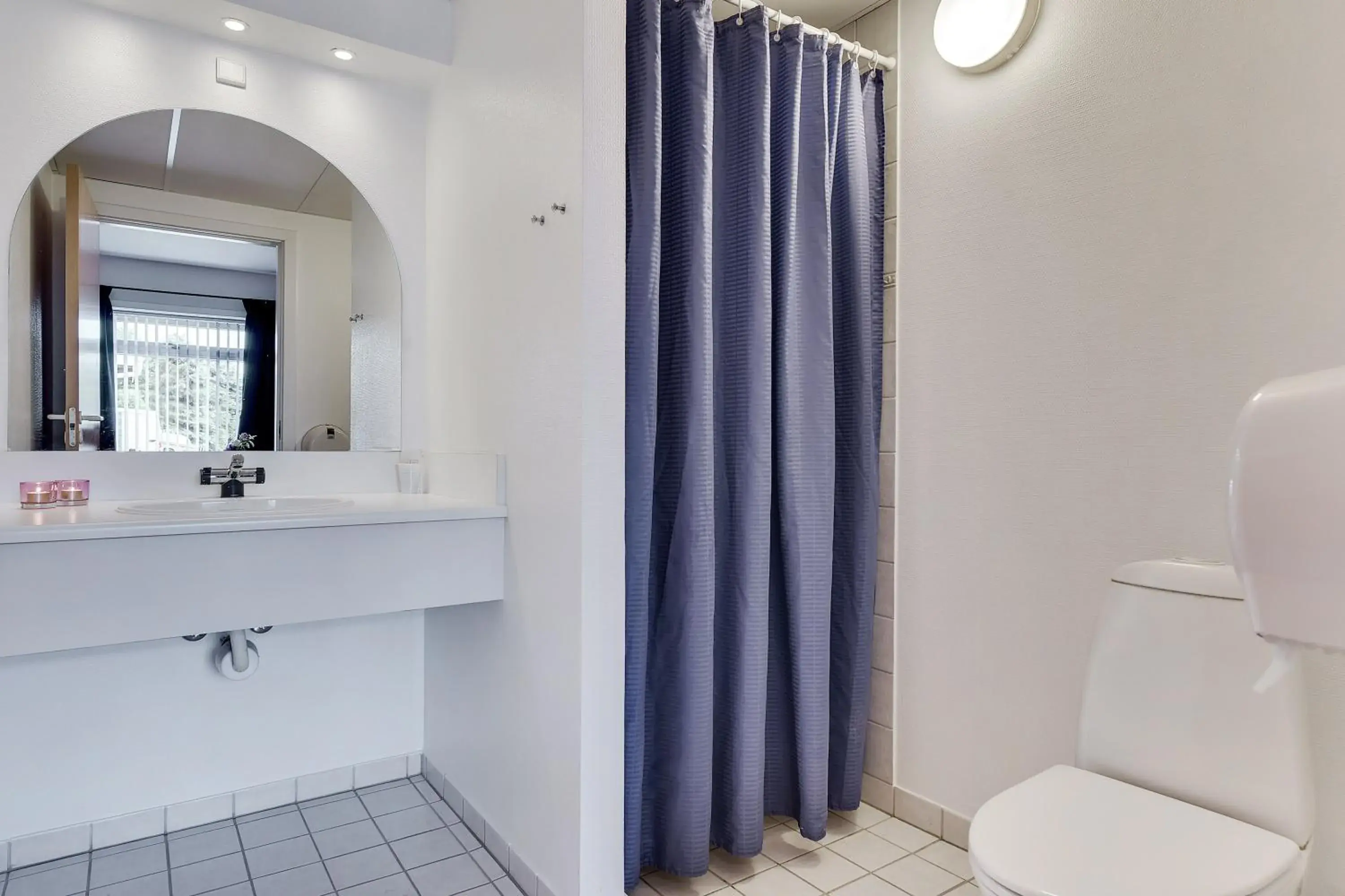 Economy Double or Twin Room in Hotel Varde Economy Double or Twin Room in Hotel Varde